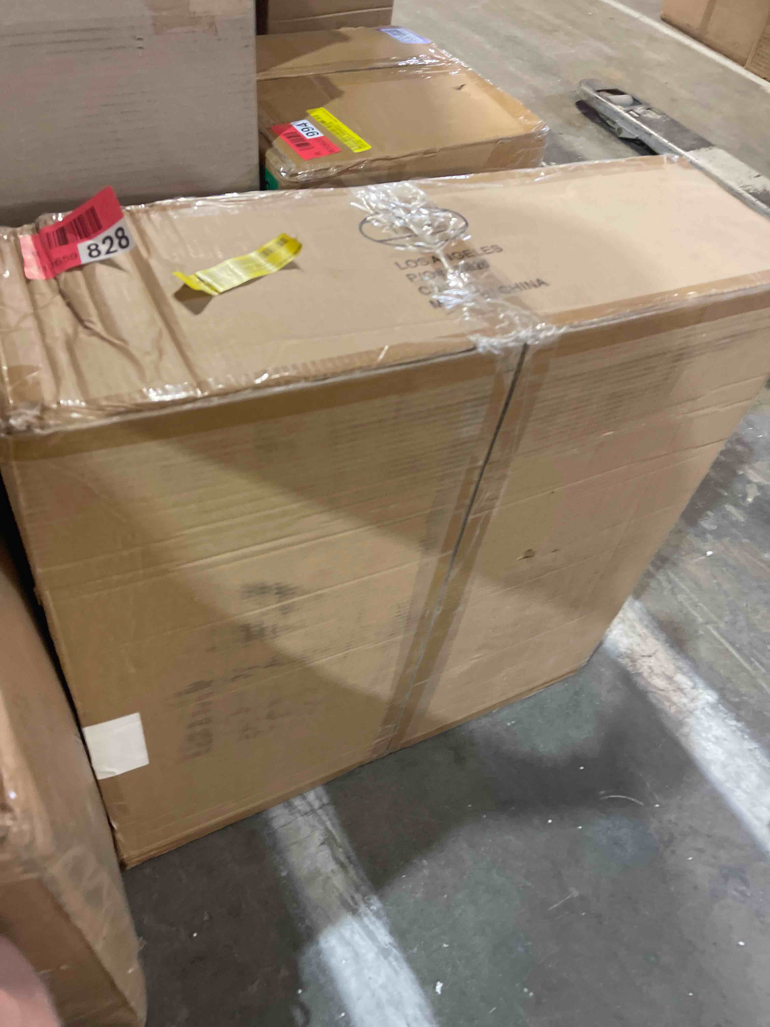 Condition photo showing New/Like New for quaseem 8 - light dimmable sputnik sphere chandelier