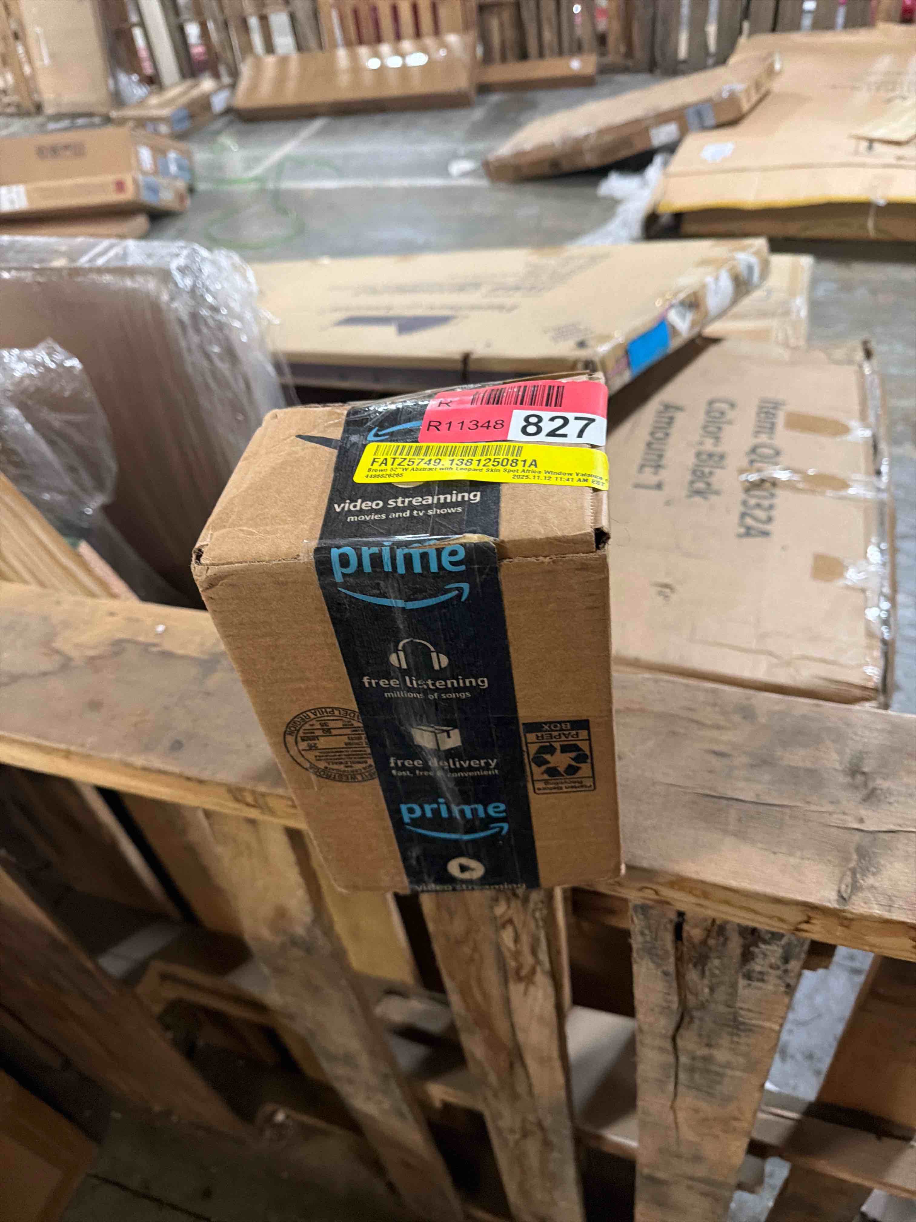 Condition photo showing New/Like New for brown 52"w abstract with leopard skin spot africa window valance(