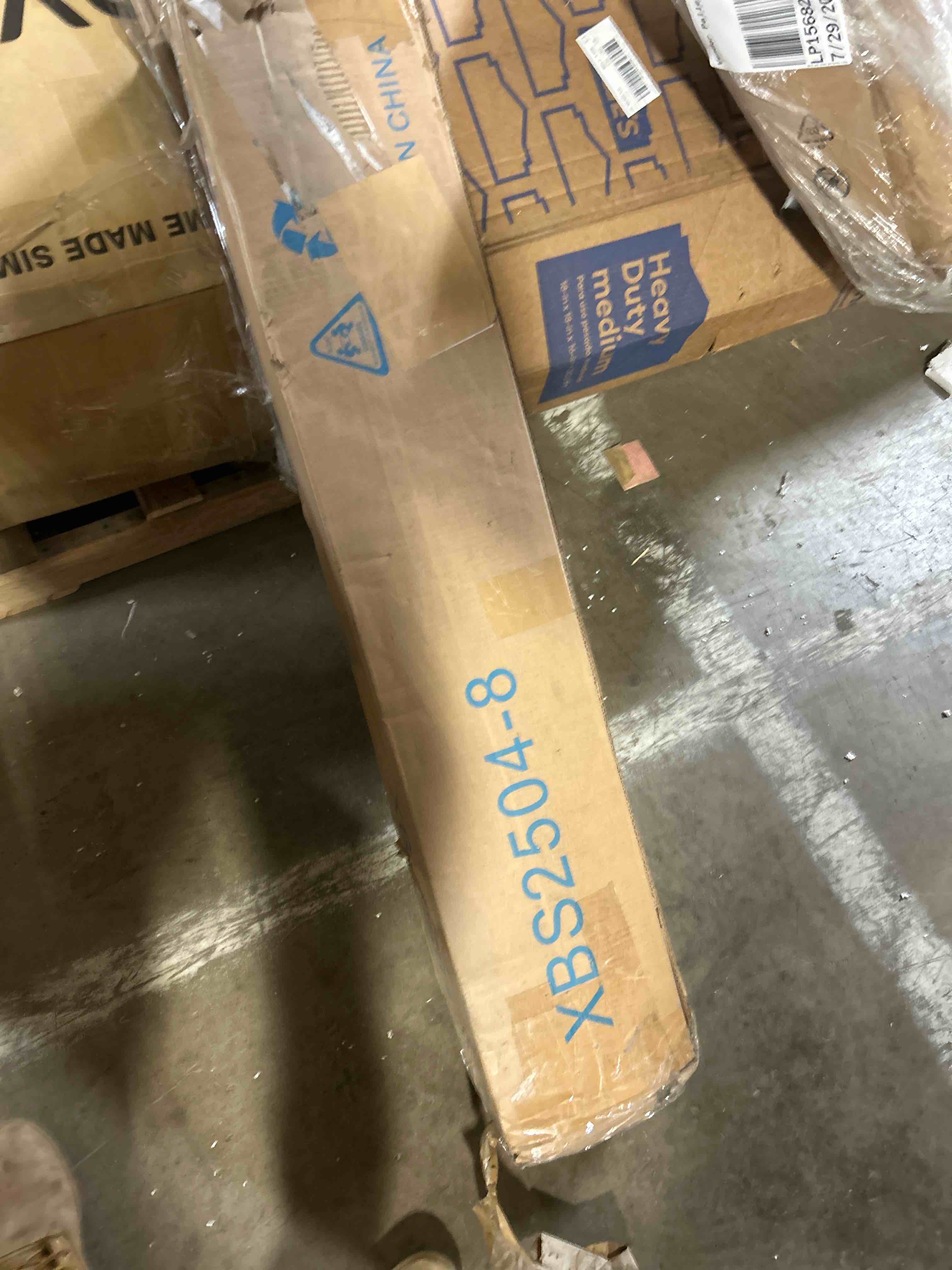 Condition photo showing New/Like New for zinus 9 inch metal smart box spring with quick assembly, mattress foundation, strong metal frame, easy assembly, full full box spring (new easy assembly)