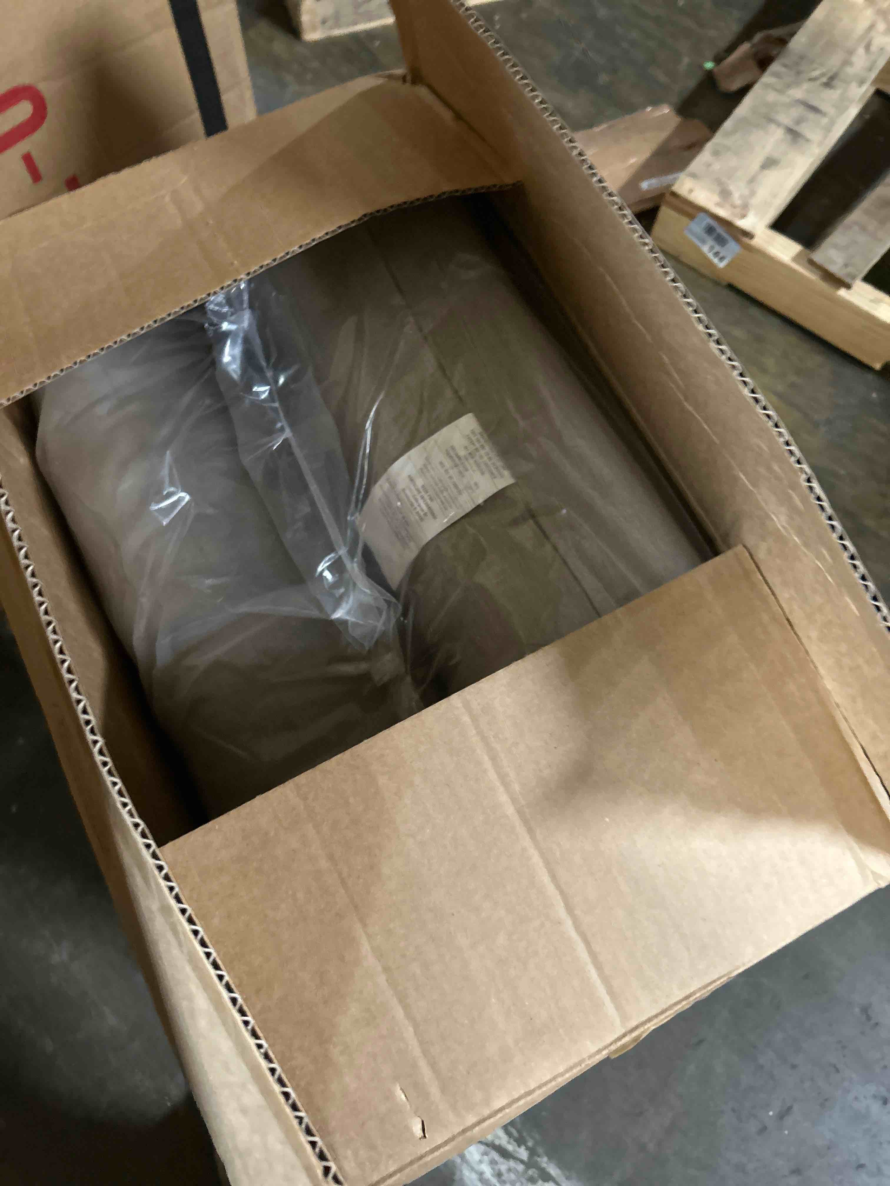https://s3.amazonaws.com/lotting-images-prod/phillipi/PPE3762809_1776360438437.jpeg
