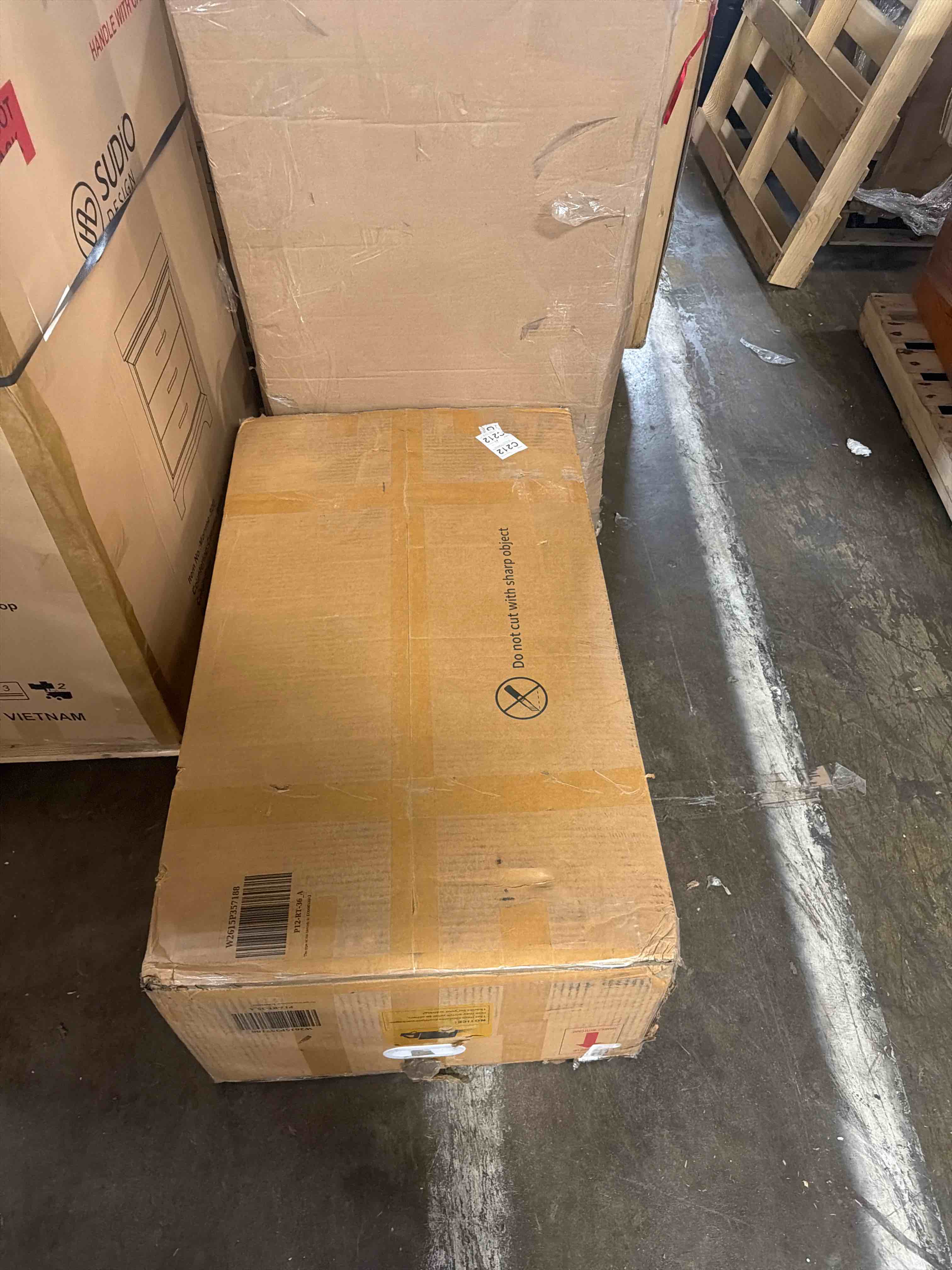 https://s3.amazonaws.com/lotting-images-prod/phillipi/PPE3762926_1776446235059.jpeg