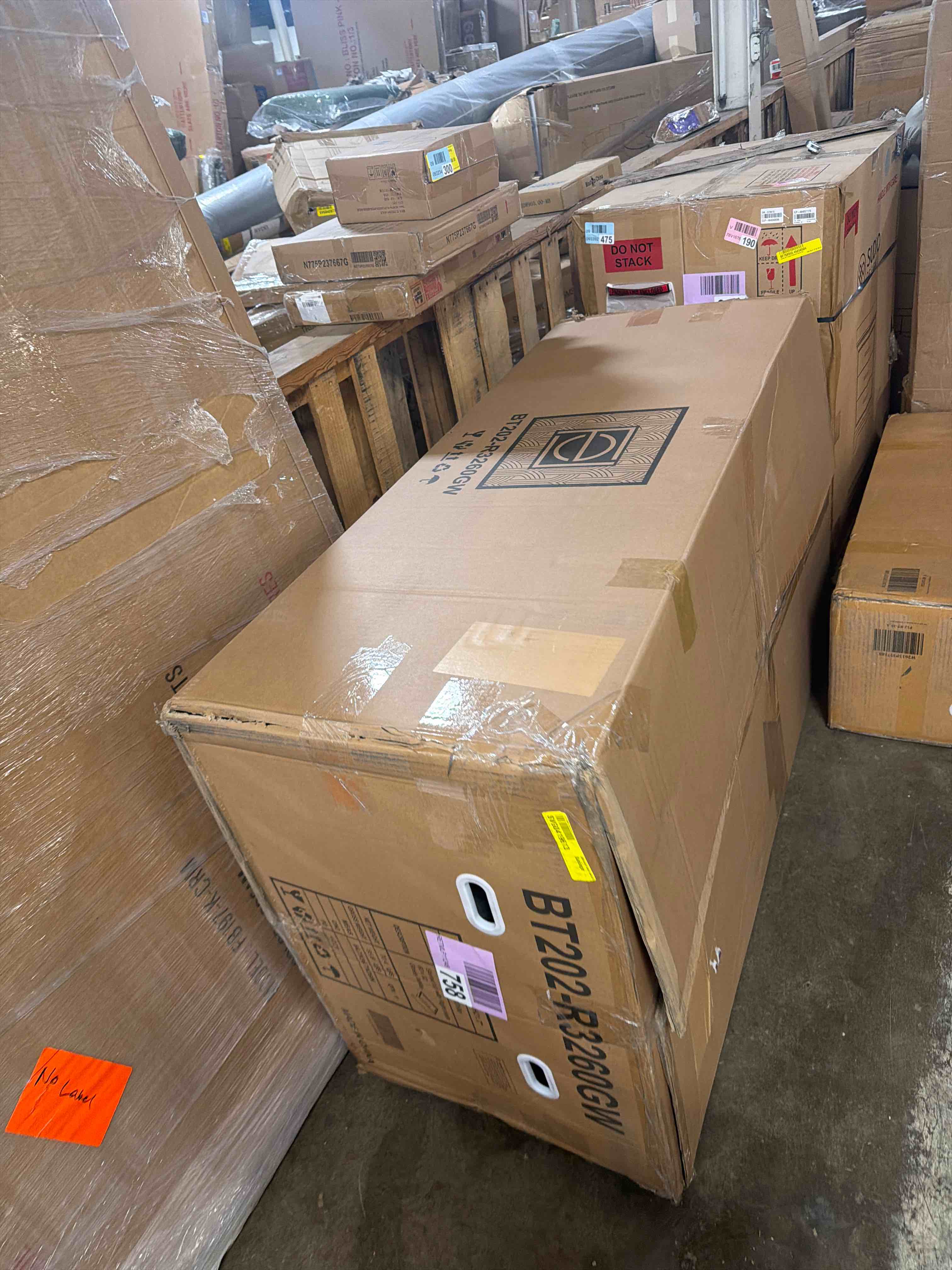 https://s3.amazonaws.com/lotting-images-prod/phillipi/PPE3762927_1776446479850.jpeg