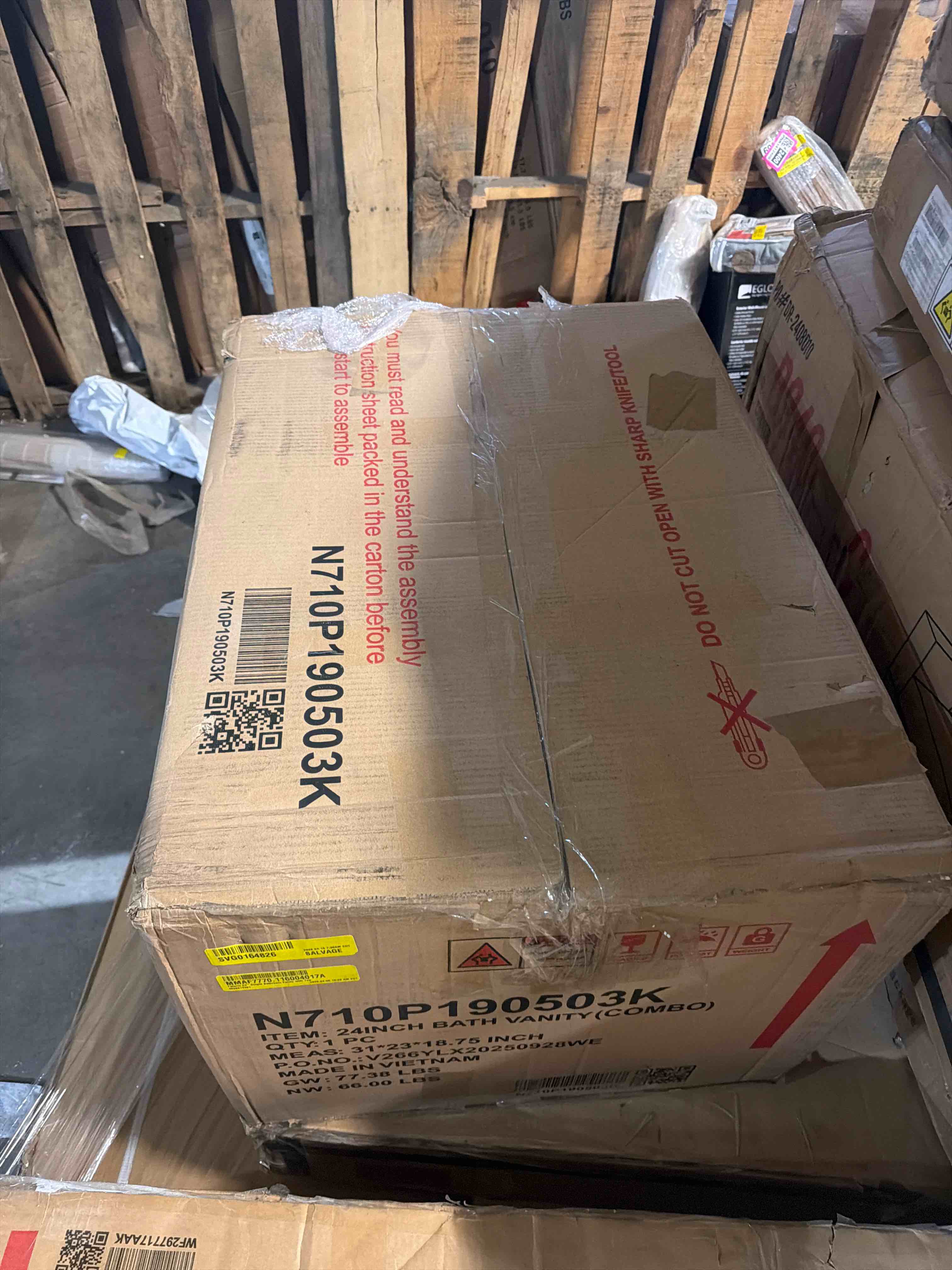 Condition photo showing Good Condition for talanta 24" single bathroom vanity with top