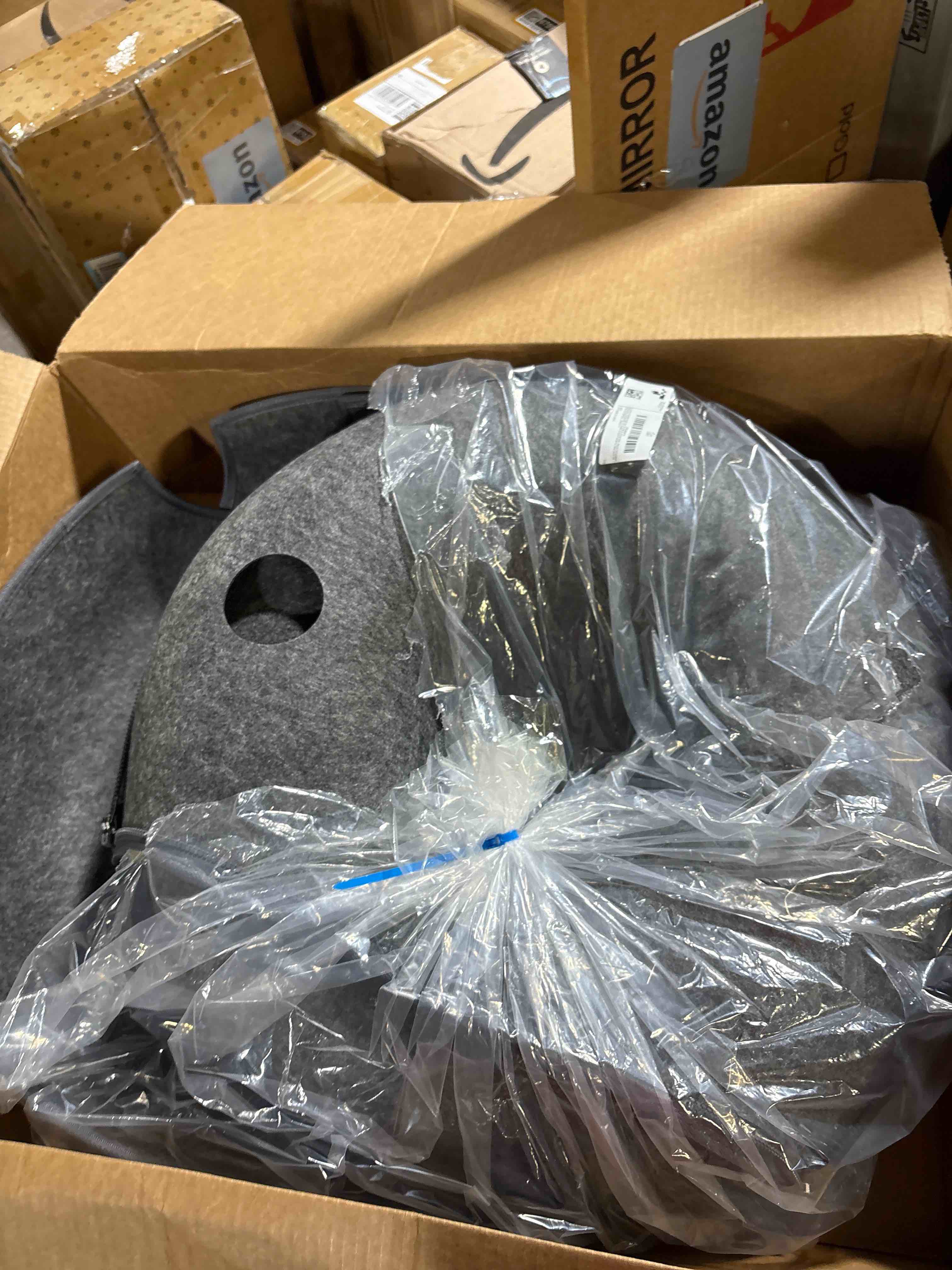 Condition photo showing New/Like New for 8-Shaped Large Cat Tunnel Bed for Indoor Cats, Infinite Circulation Peekaboo Cat Cave with 12 Toy Balls, Cat Donut Tunnel for Cats up to 30 Pounds (Dark Grey, L 38x24x11in) Dark Grey L(38x24x11)