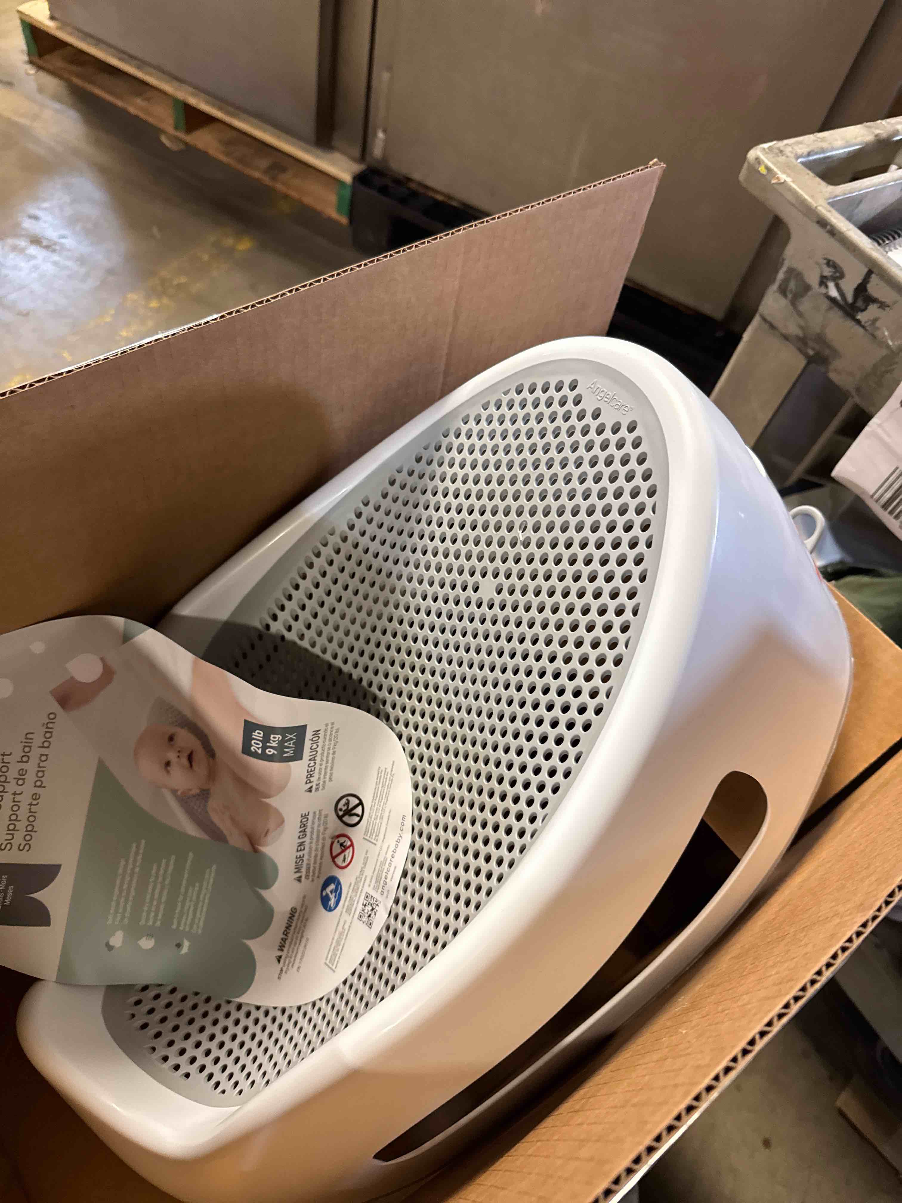 Condition photo showing New/Like New for Angelcare Baby Bath Support (Gray) | Ideal for Babies Less Than 6 Months Old Bath Support Grey