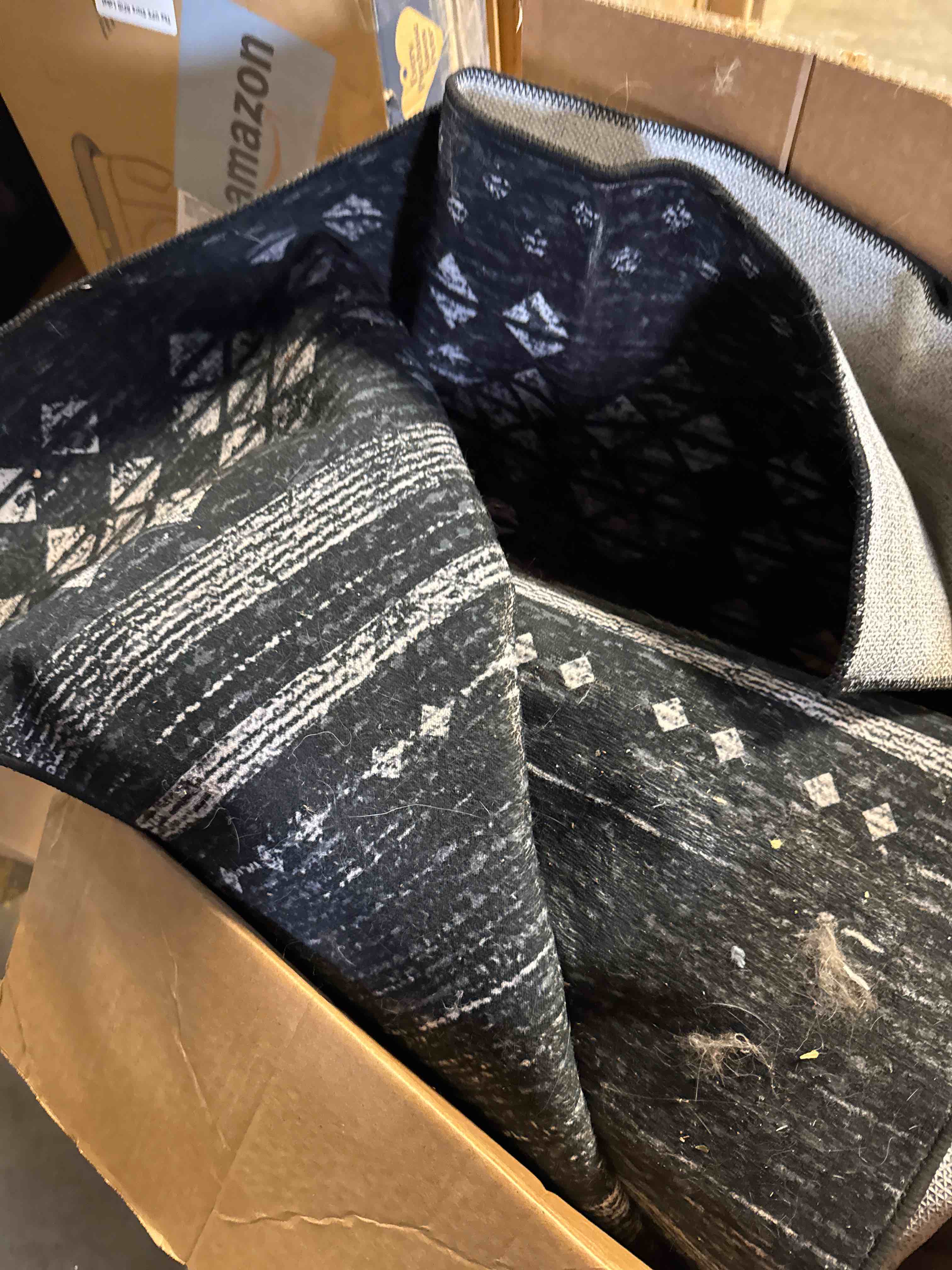 Condition photo showing Good Condition for BESTSWEETIE 8x10 Area Rugs for Living Room Washable Moroccan Farmhouse Neutral Geometric Low Pile Non-Slip Soft Print Pattern Rug for Bedroom Kitchen Dining Room Entryway Black/White ( USED Needs Cleaning)