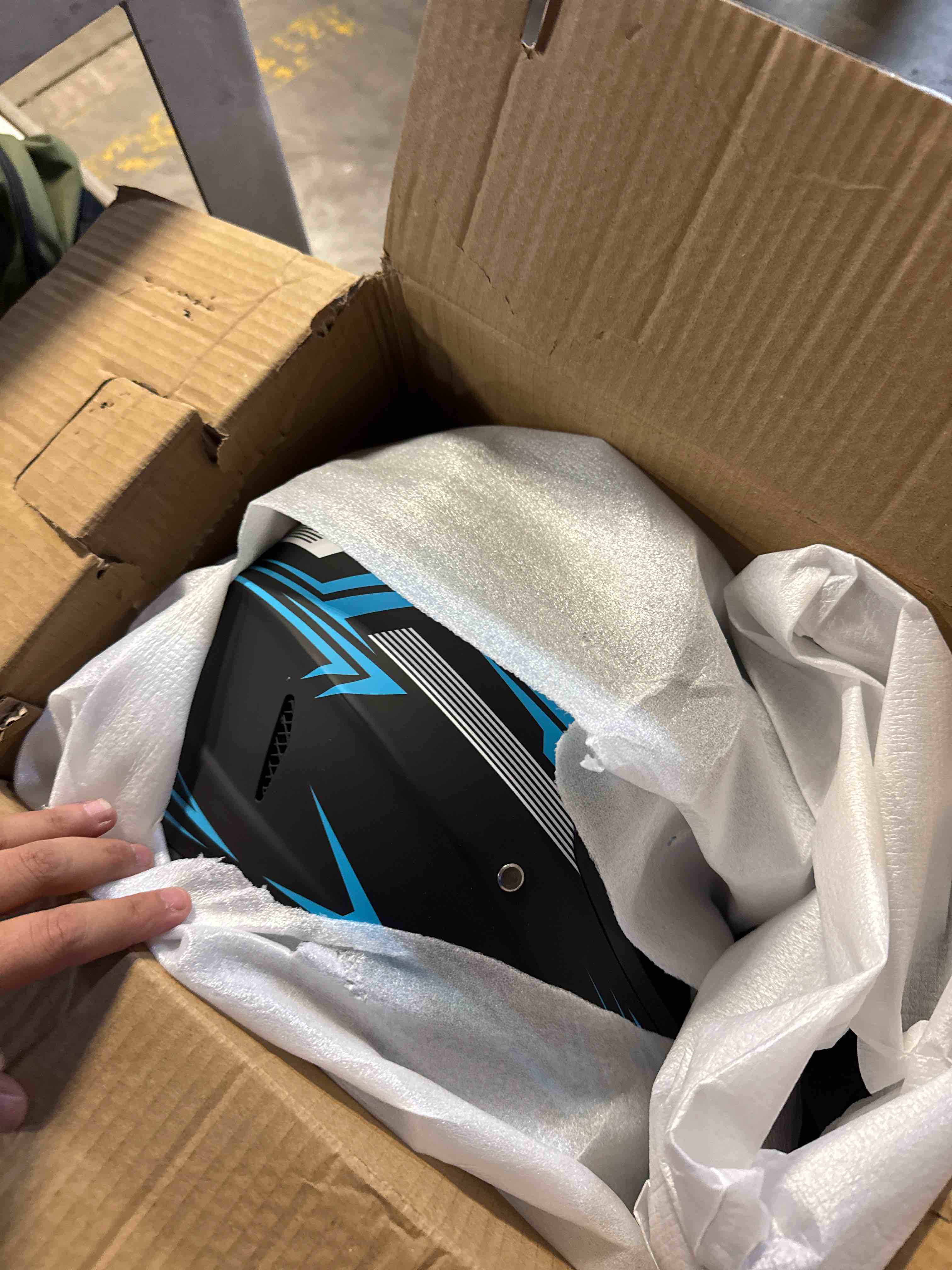 Condition photo showing New/Like New for Youth Motocross Helmet for Kids - DOT Approved Full Face Off-Road Mountain Bike ATV Dirt Bike Safety Gear With Goggles, Gloves, and Mask Medium Blue