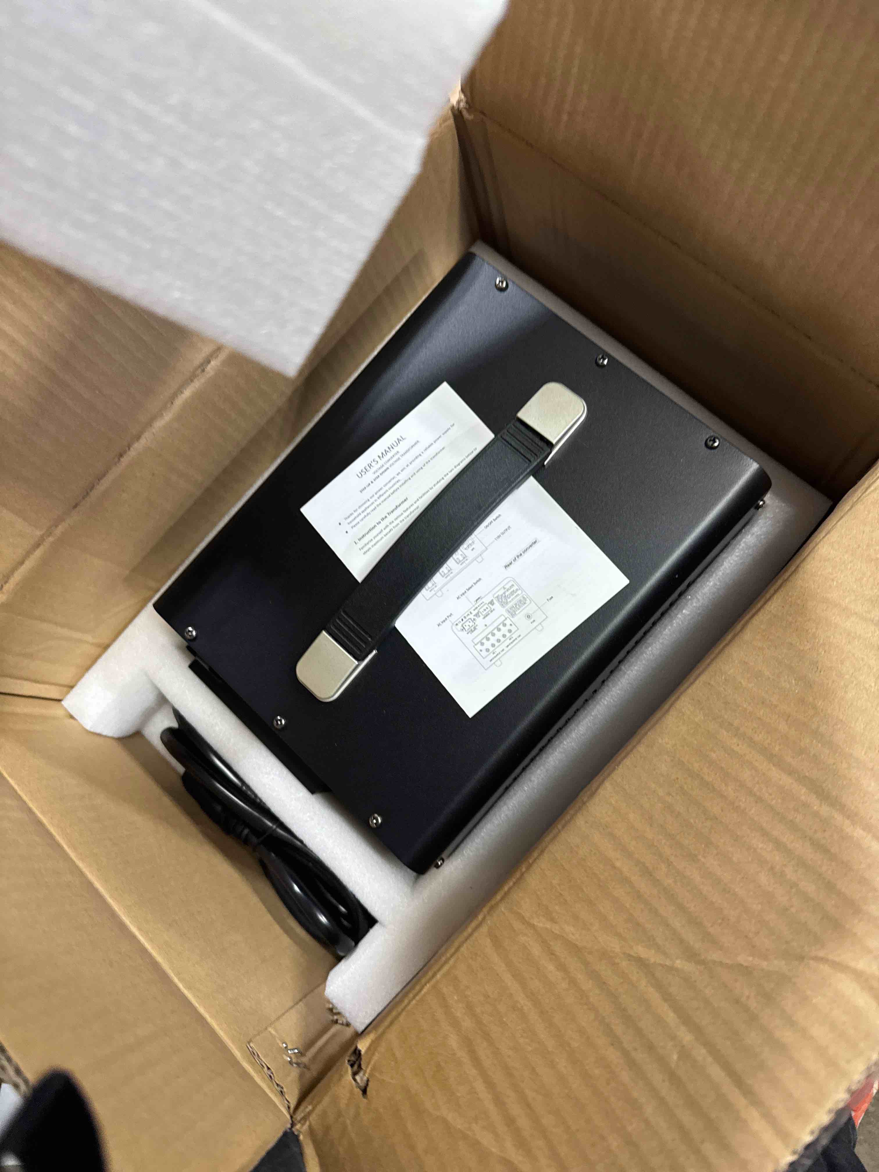 Condition photo showing New/Like New for Yinleader 5000W PRO Voltage Transformer Converter Step Up/Down AC 110V/120V to 220V/240V or 220V/240V to 110V/120V Power Converter w/US Standard Power Cord,Circuit Breaker Protection