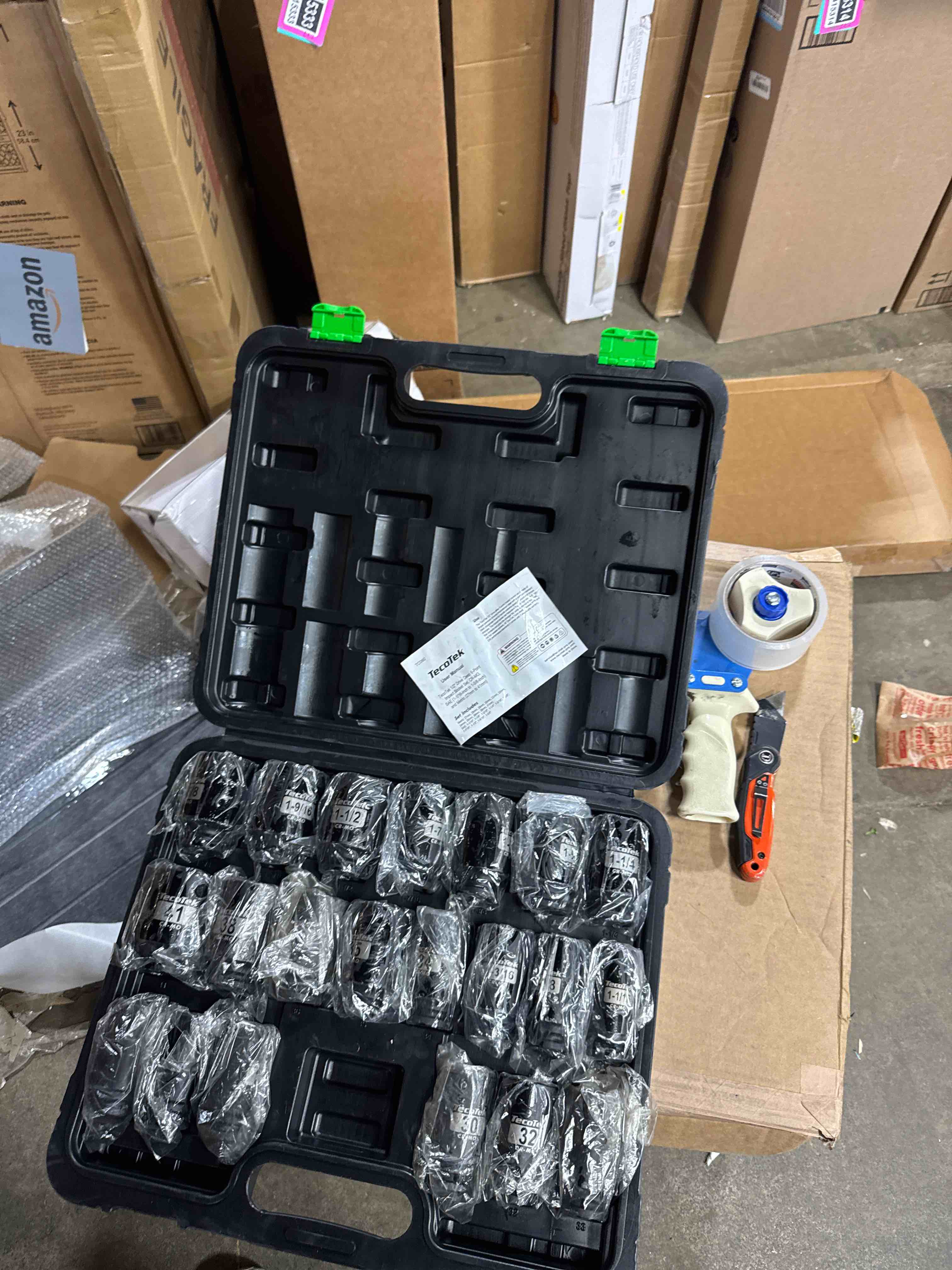 Condition photo showing Good Condition for 1/2" Drive Deep 6-Point Impact Socket Set, 21-Piece Spindle Axle Nut Impact Socket Set, CR-MO, SAE (1-1/16-Inch to 1-5/8-Inch) and Metric (27mm to 41mm)