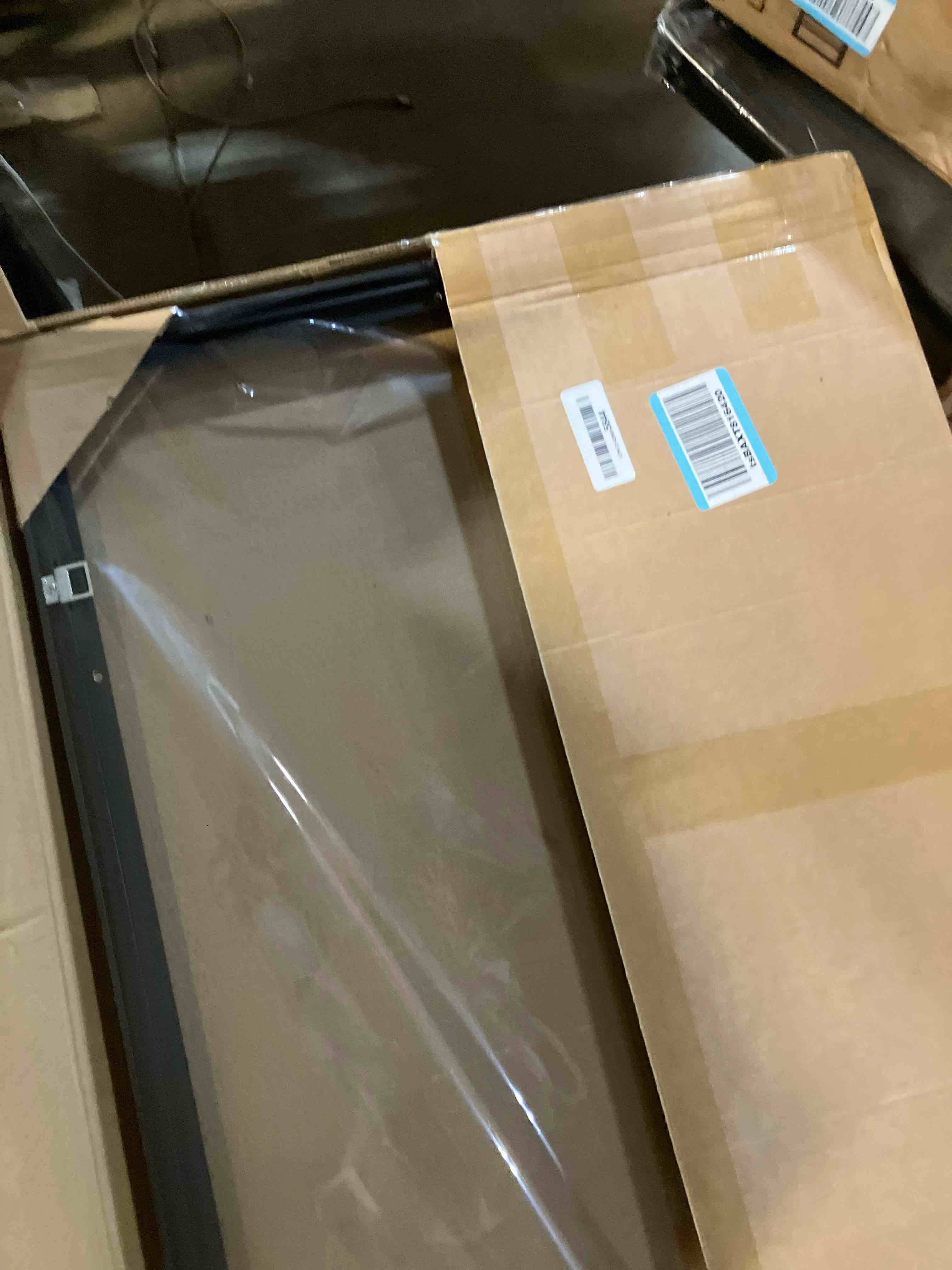 Condition photo showing New/Like New for 20x30 Inches Canvas Frame?3/4" Canvas Frame for 0.6"-0.9" Depth Canvas Painting (Black,1PCS) 20x30-1pcs