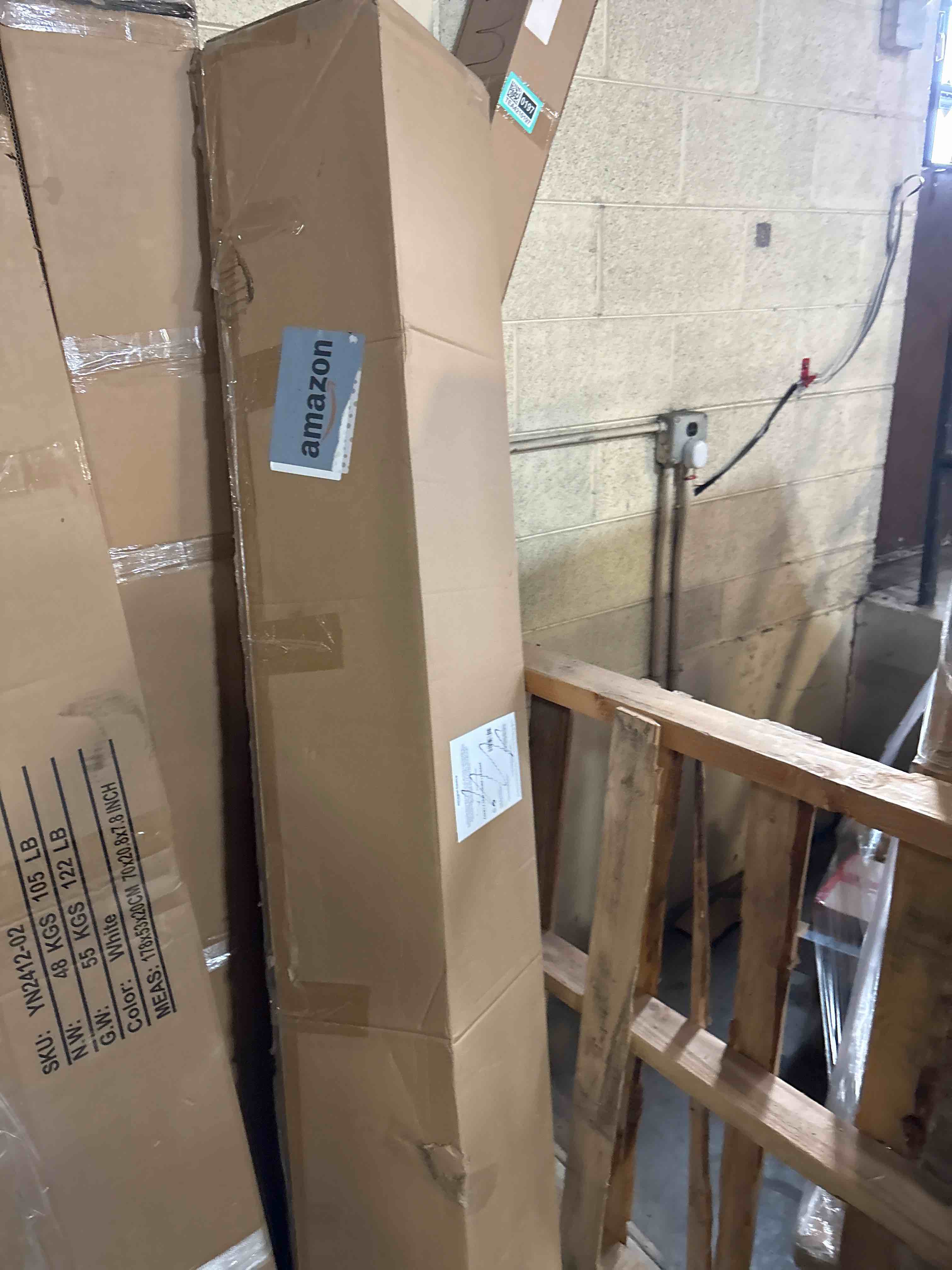 Condition photo showing Good Condition for Amazon Basics Smart Box Spring Bed Base, 9-Inch Height Mattress Foundation, Tool-Free Easy Assembly, Cal King, 83"L x 71"W x 9"H, White California King(83"L x 71" W) 9-Inch Height