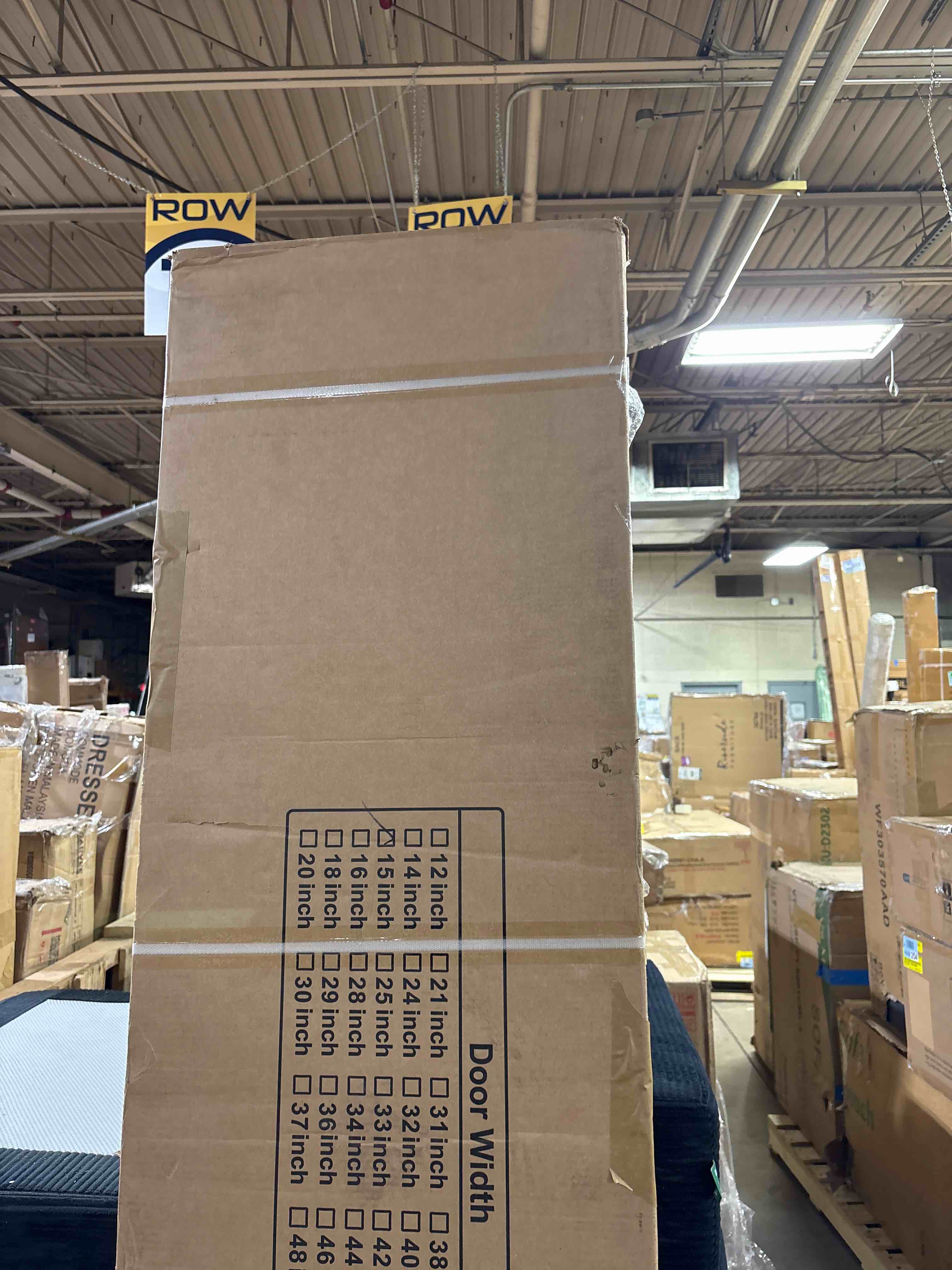 Condition photo showing Good Condition for Paneled Manufactured Wood 1-Panel White Primed Bi-fold Door With Hardware Kit