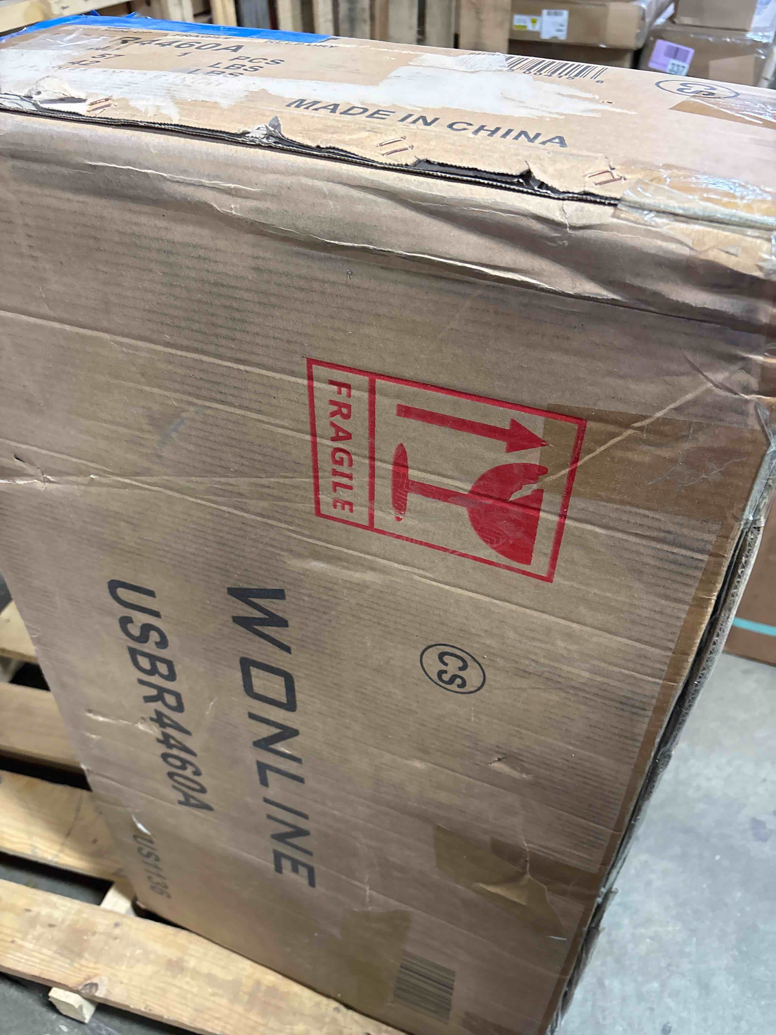 Condition photo showing New/Like New for Wonline 36  Floating Bathroom Vanity with Sink Undermount Vanity Cabinet Modern Single Faucet and Mirror Matte Brown