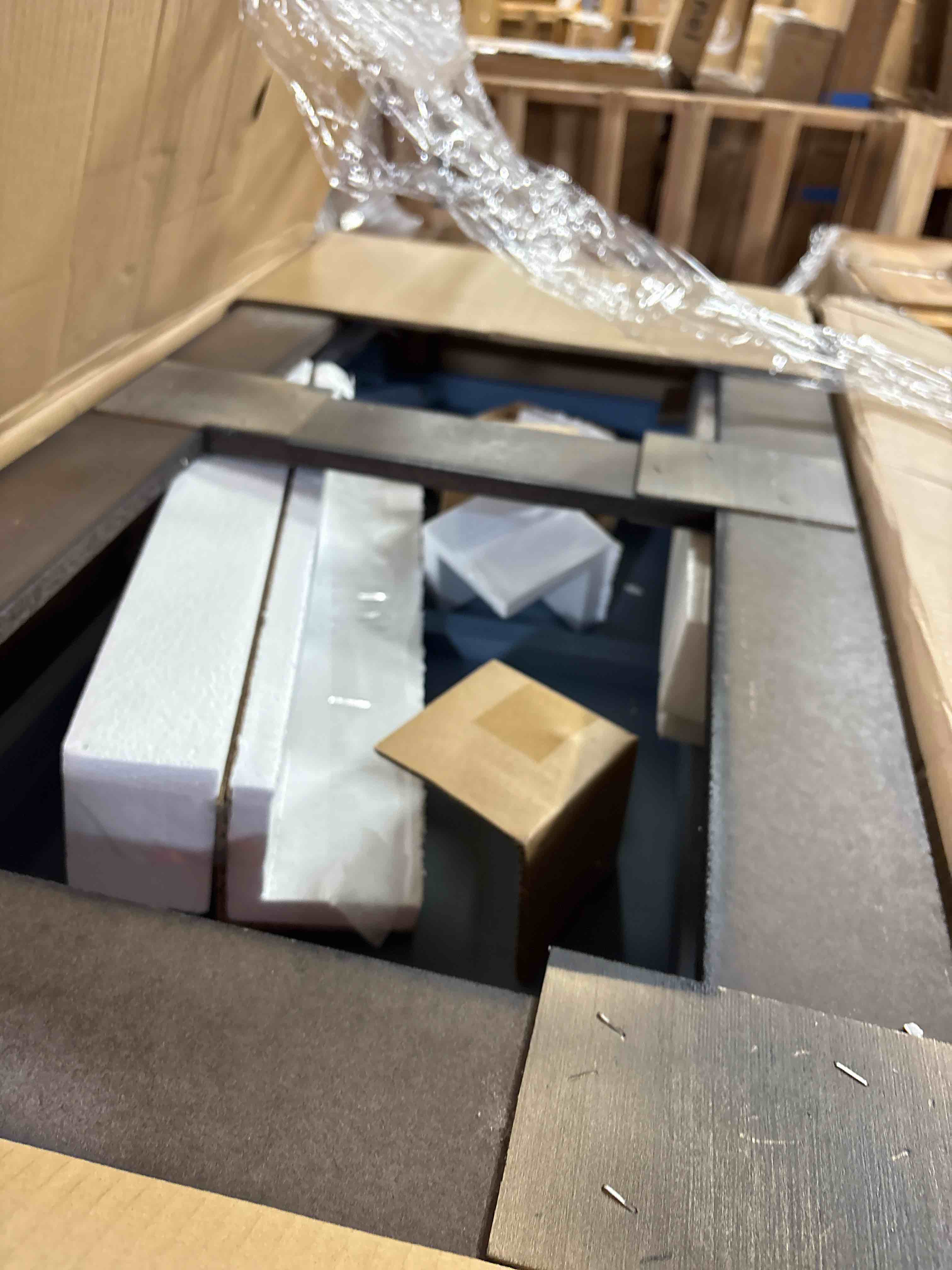 Condition photo showing Good Condition for Lana Accent Cabinet