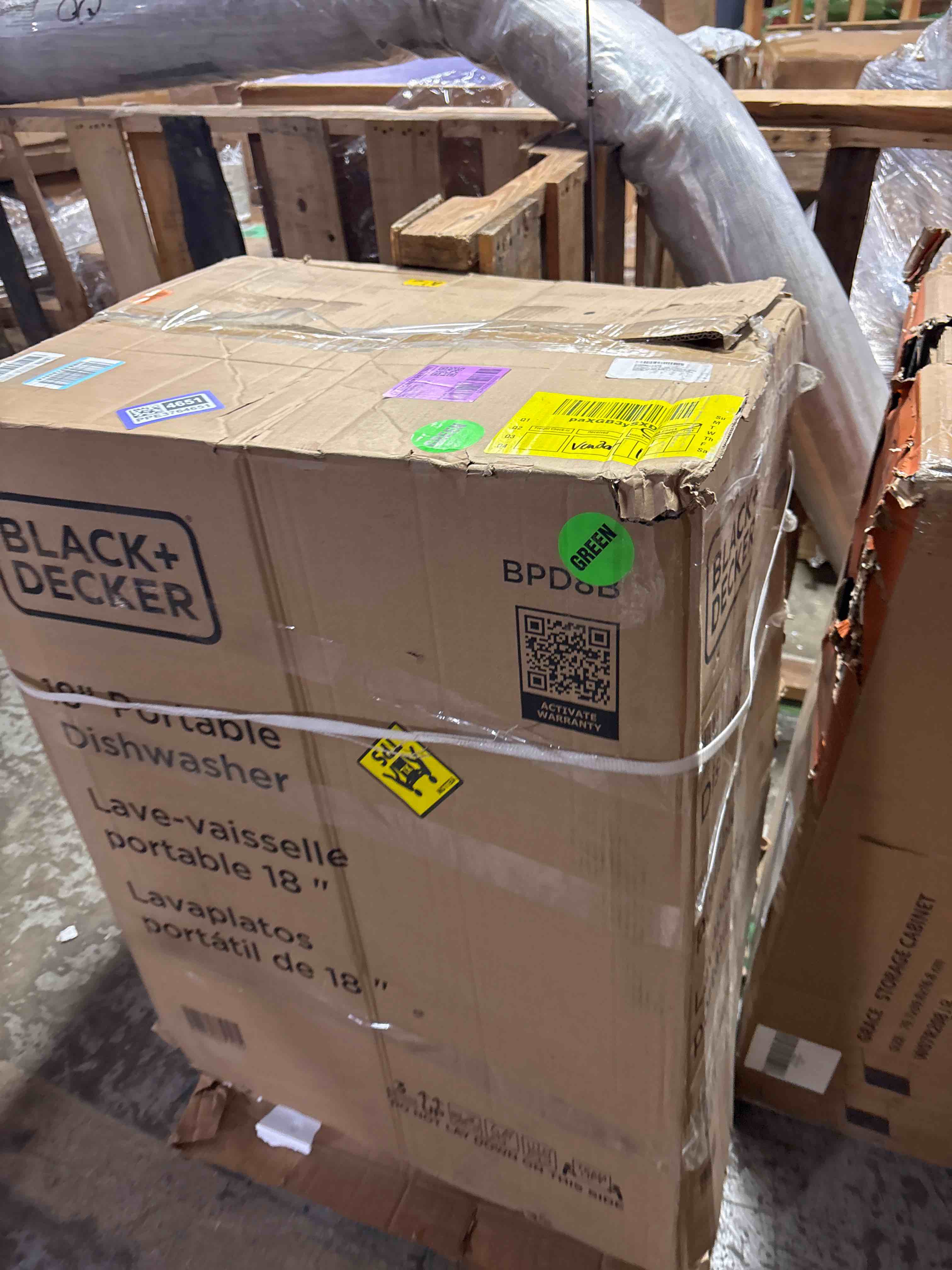 Condition photo showing Good Condition for black+decker 18-inch portable dishwasher, 8-place setting capacity, mobile dish washer with 6 wash programs, led display, stainless steel tub, energy star certified, bpd8b, black