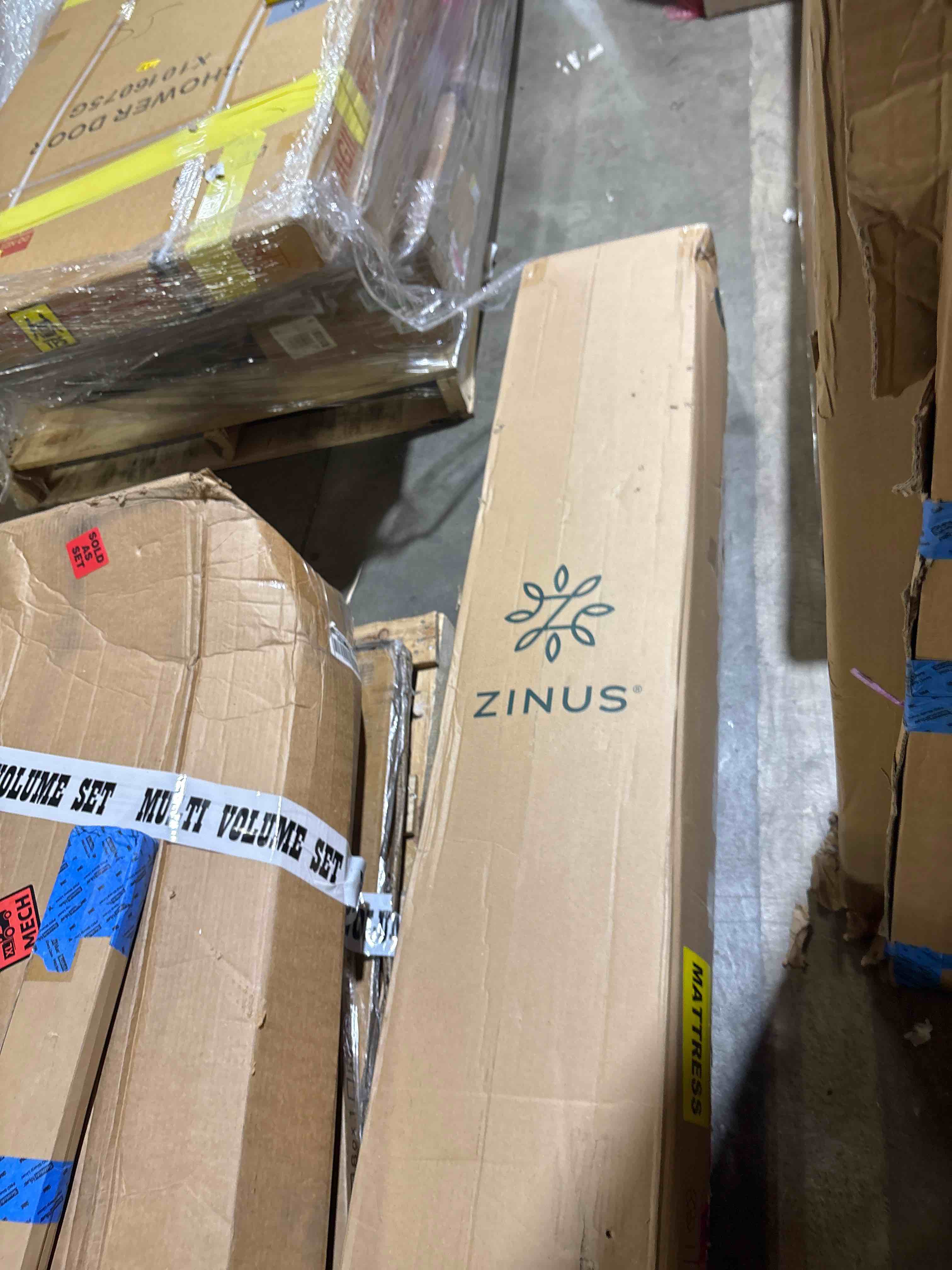 https://s3.amazonaws.com/lotting-images-prod/phillipi/PPE3764720_1777483144194.jpeg