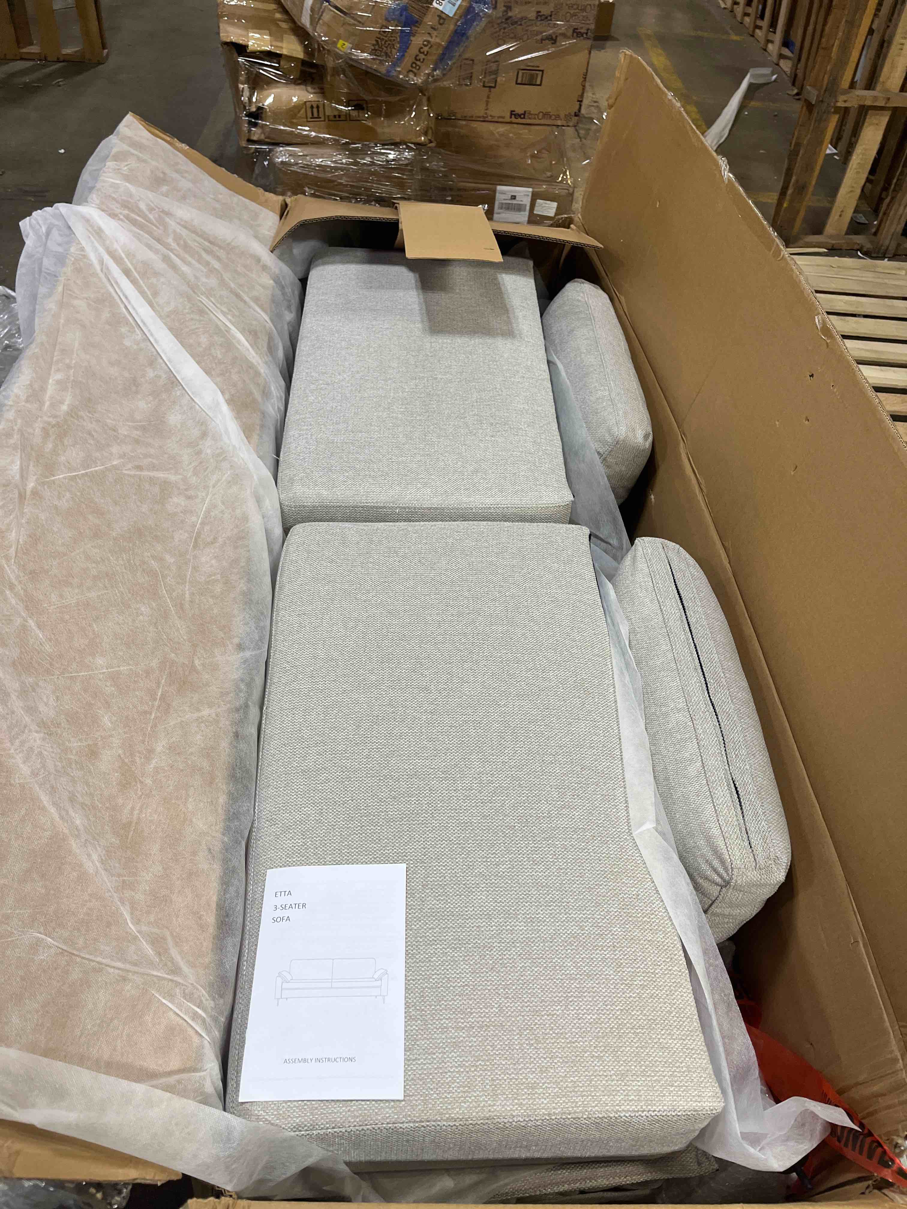https://s3.amazonaws.com/lotting-images-prod/phillipi/PPE3764757_1777562374517.jpeg