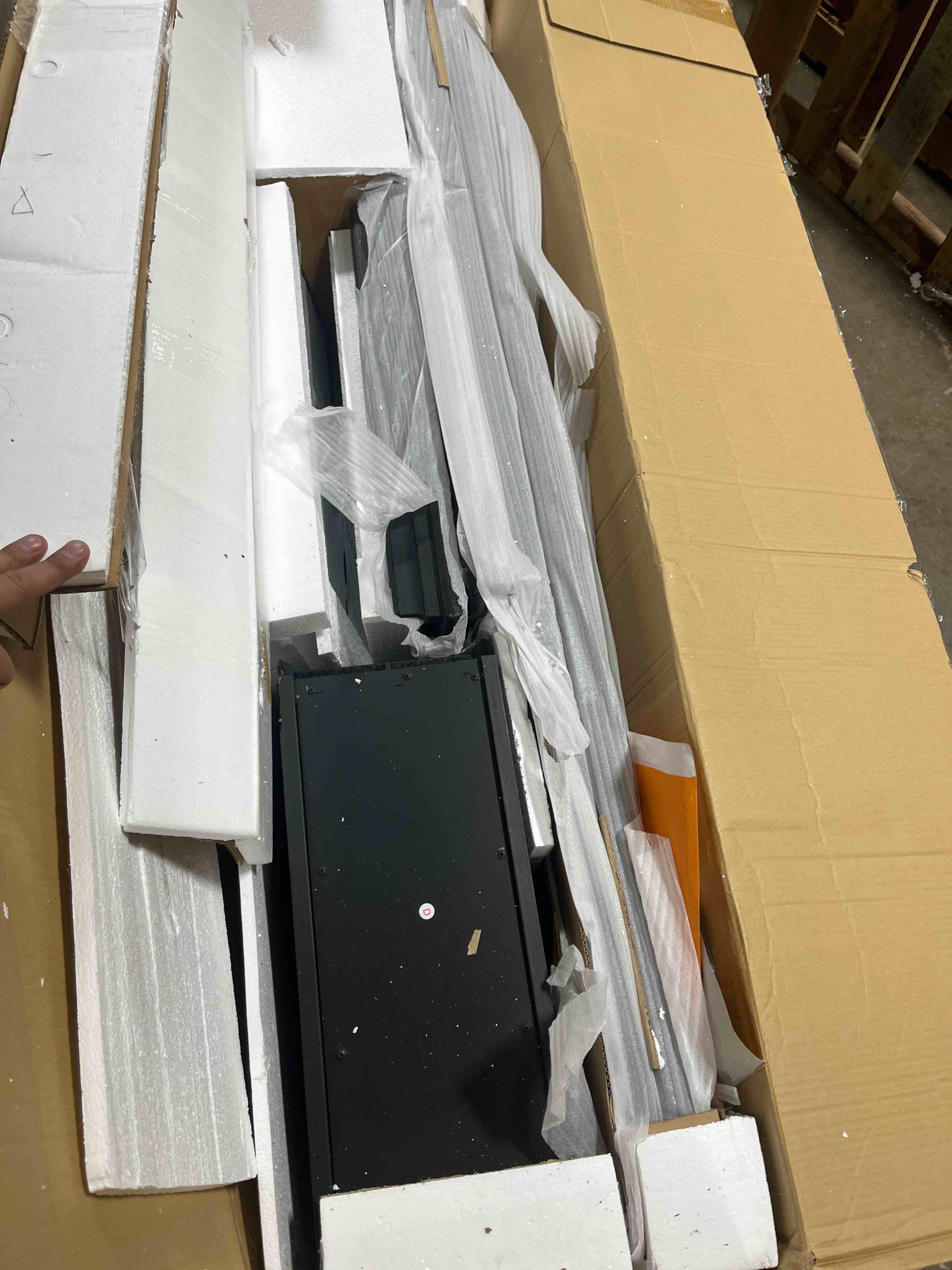 https://s3.amazonaws.com/lotting-images-prod/phillipi/PPE3764783_1778004682730.jpeg