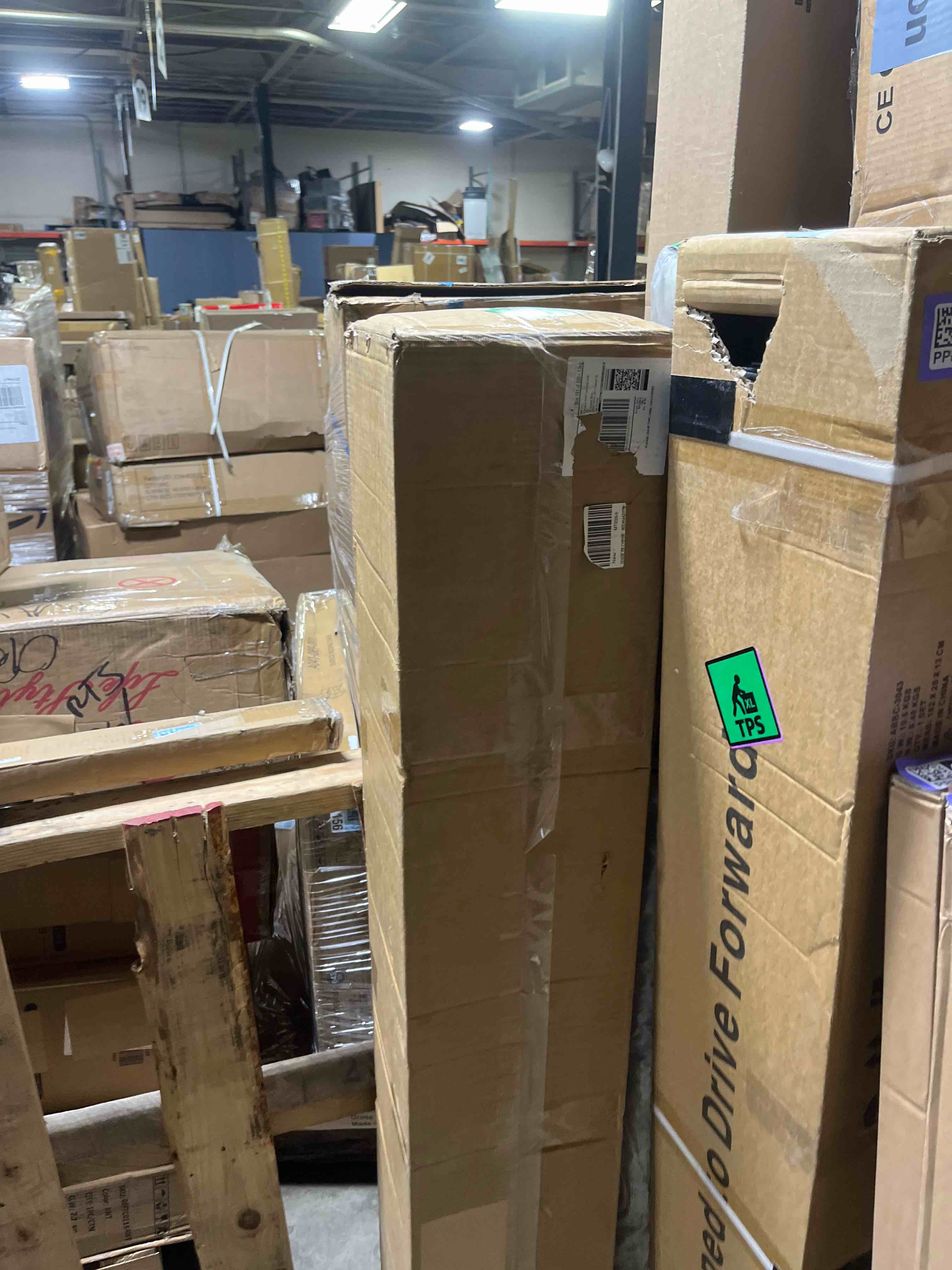https://s3.amazonaws.com/lotting-images-prod/phillipi/PPE3764793_1778006089861.jpeg