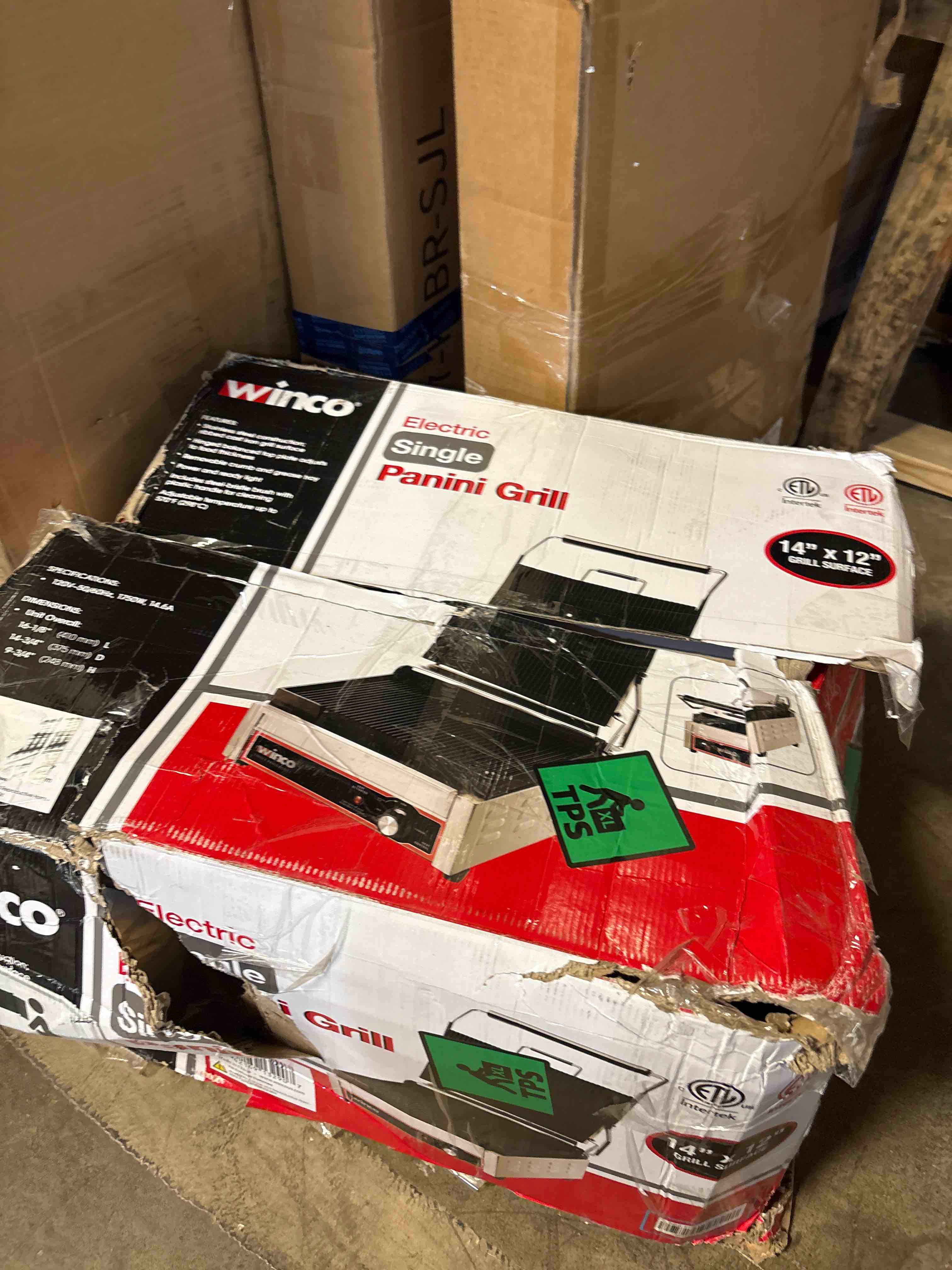 https://s3.amazonaws.com/lotting-images-prod/phillipi/PPE3764833_1778525725495.jpeg