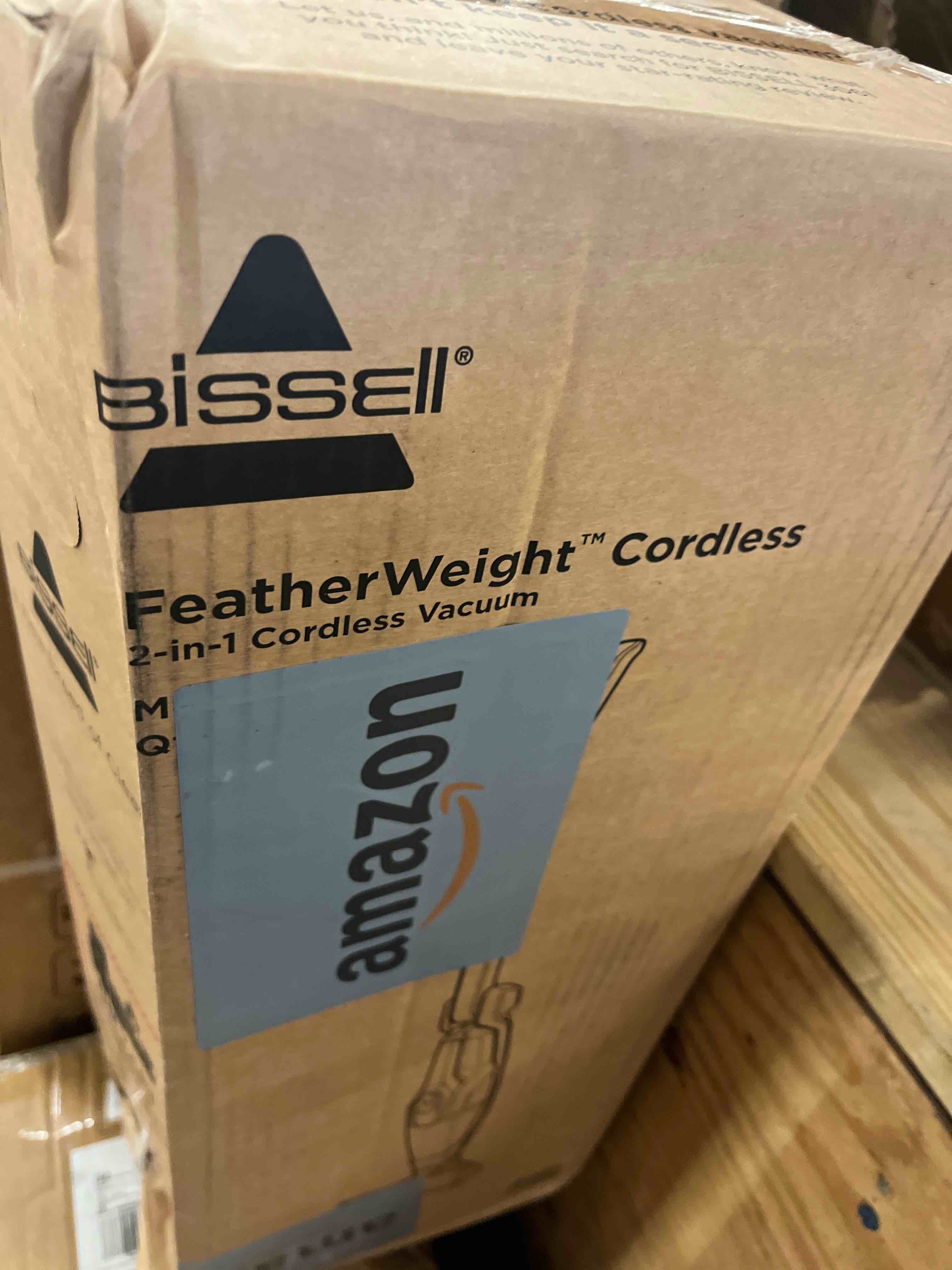Condition photo showing New/Like New for bissell featherweight cordless stick vacuum, 3061