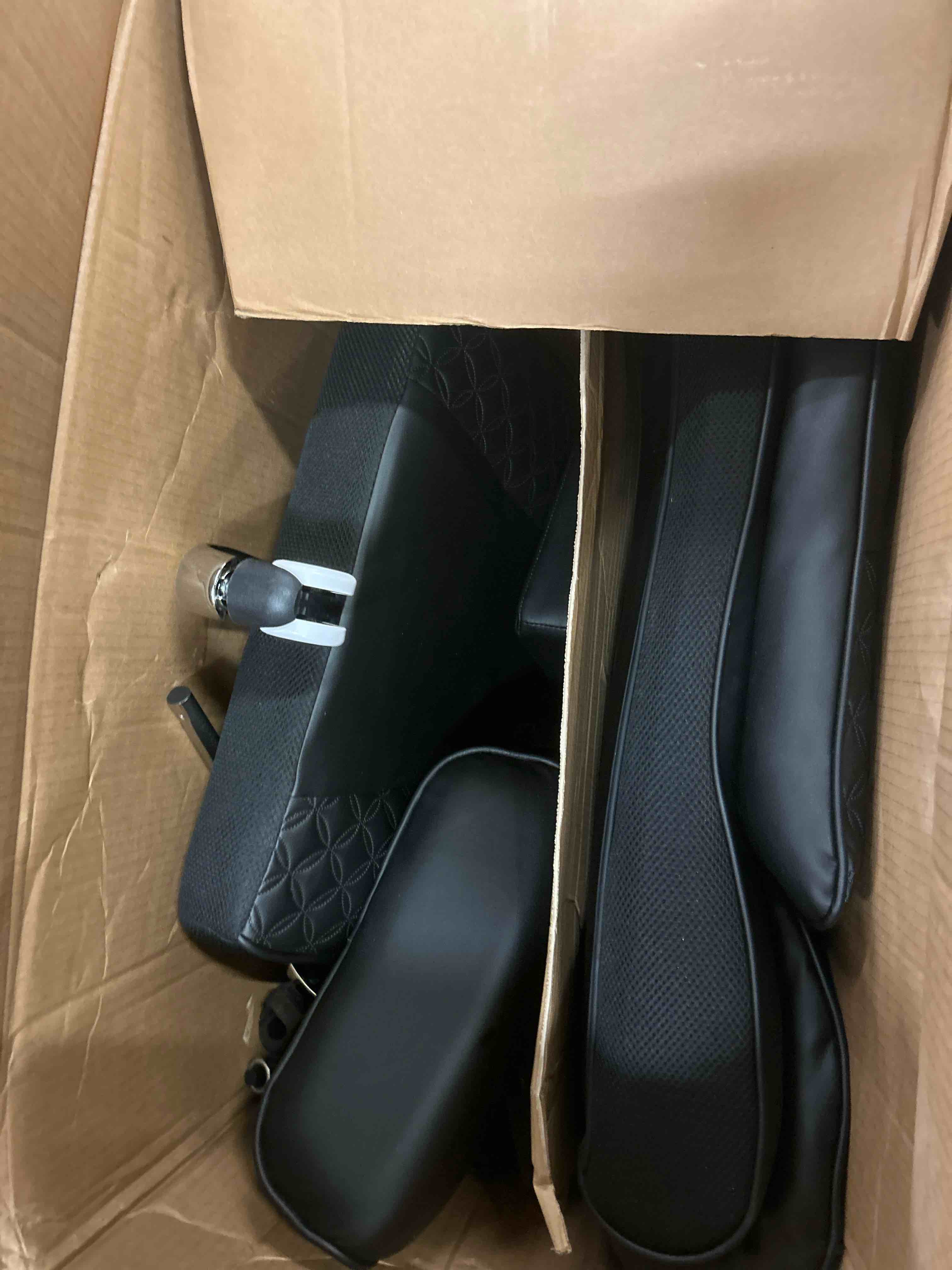 Condition photo showing New/Like New for amazon basics big & tall executive office chair with lumbar support, adjustable height, 350-pound capacity, 28.5"d x 30.25"w x 47.9"h, black pewter finish