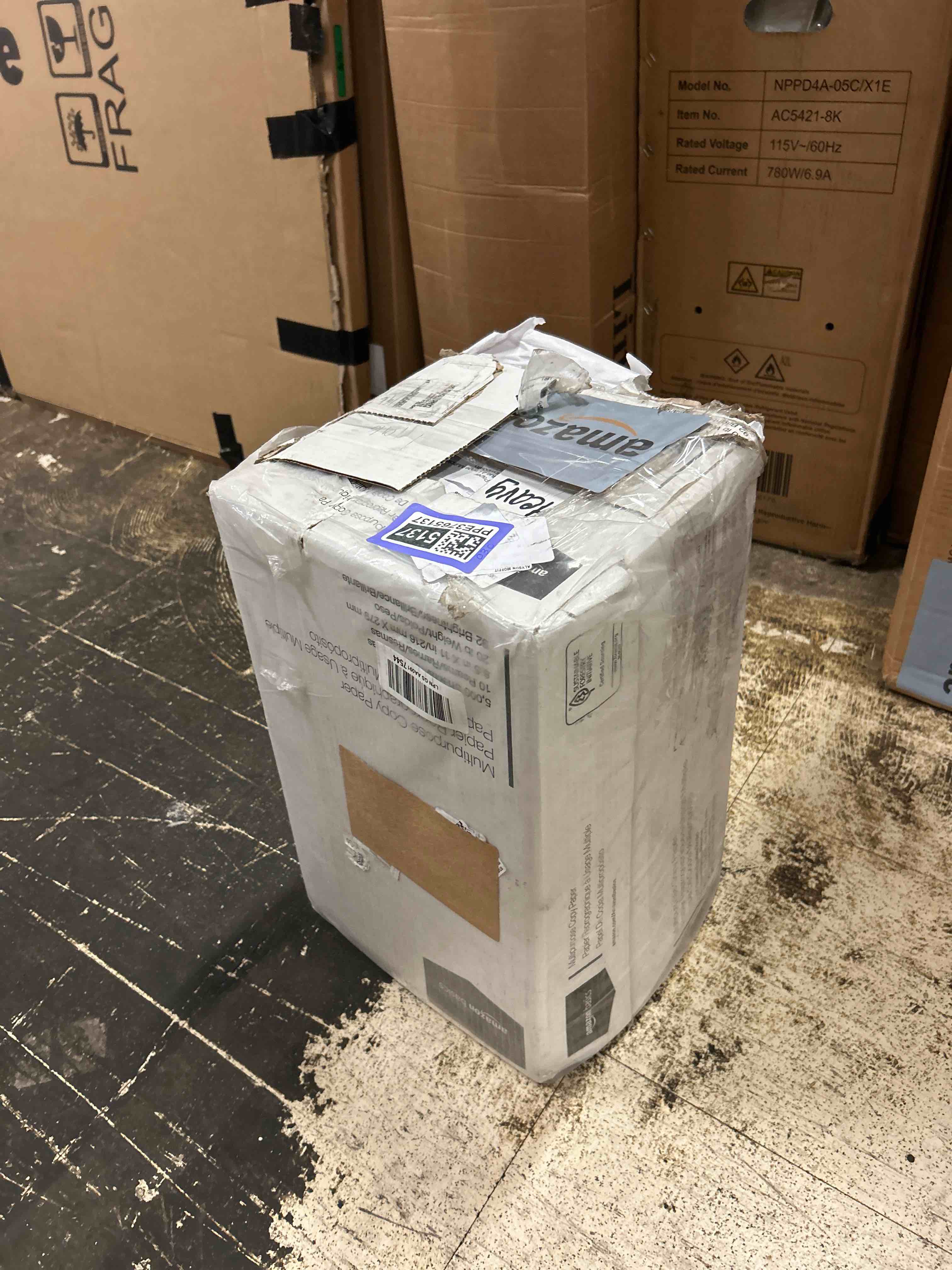 Condition photo showing New/Like New for amazon basics multipurpose copy printer paper, 20 lb, 8.5 x 11 inches, 10 reams (5,000 sheets), 92 bright white