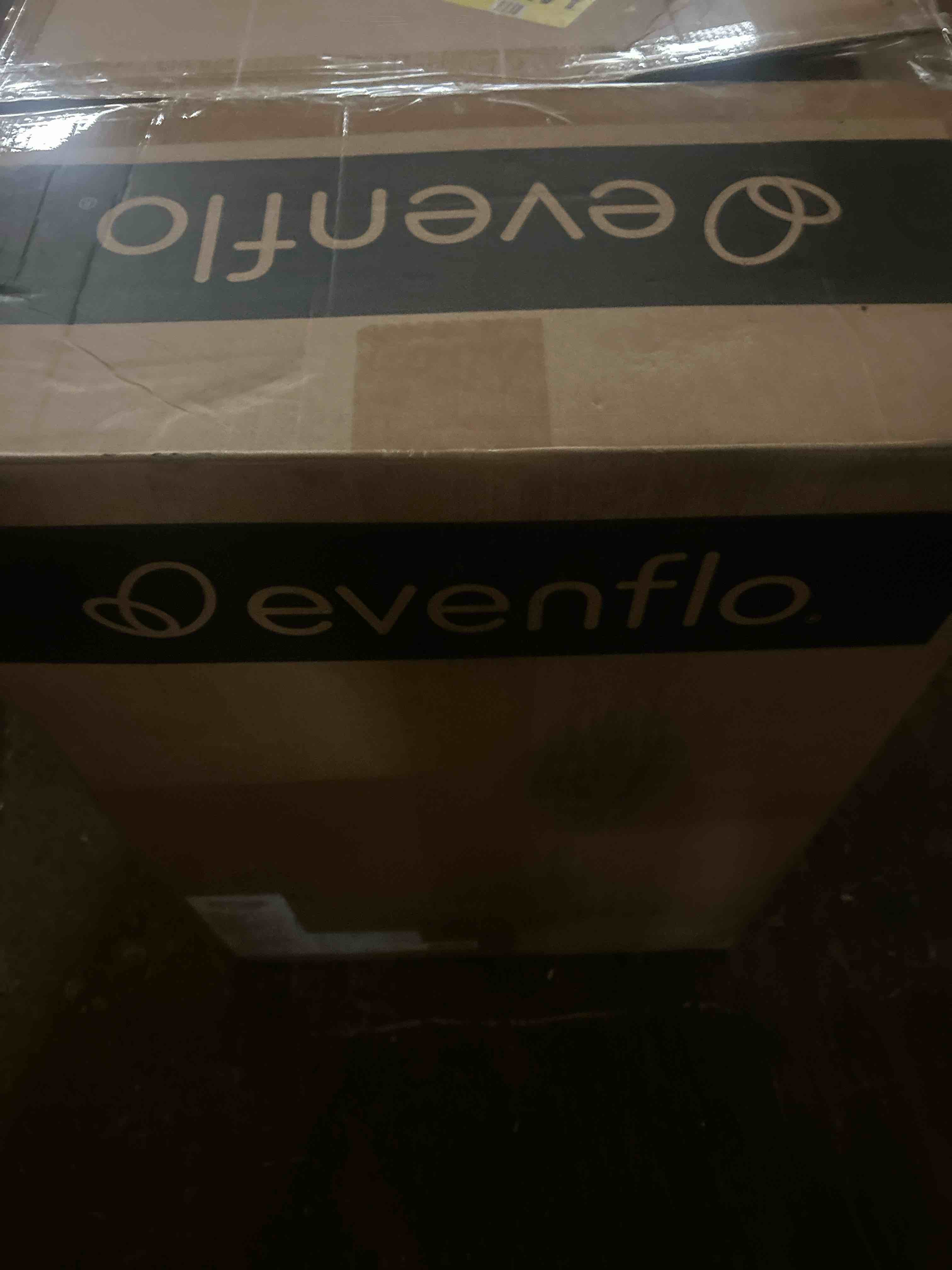 Condition photo showing New/Like New for evenflo revolve360 slim 2-in-1 rotational car seat (canton black)