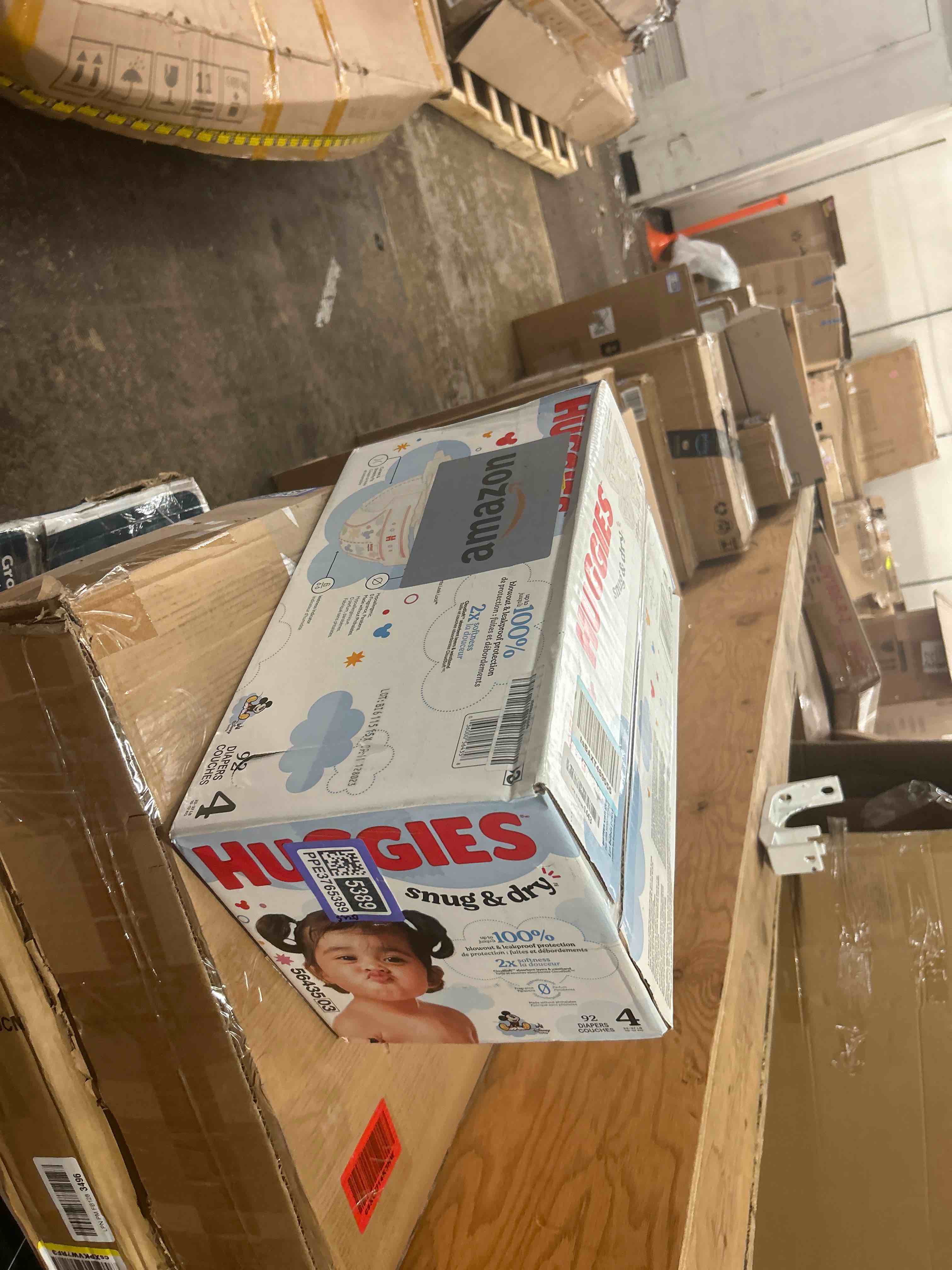 Condition photo showing New/Like New for huggies size 4 diapers, snug & dry baby diapers, size 4 (22-37 lbs), 92 count, packaging may vary
