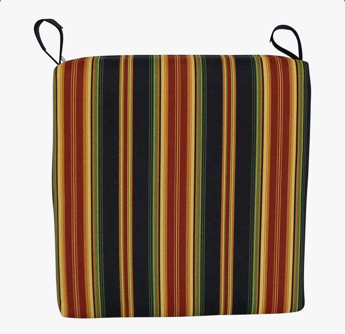 Condition photo showing New/Like New for blazing needles outdoor 3'' seat cushion lyndhurst (set of 2)