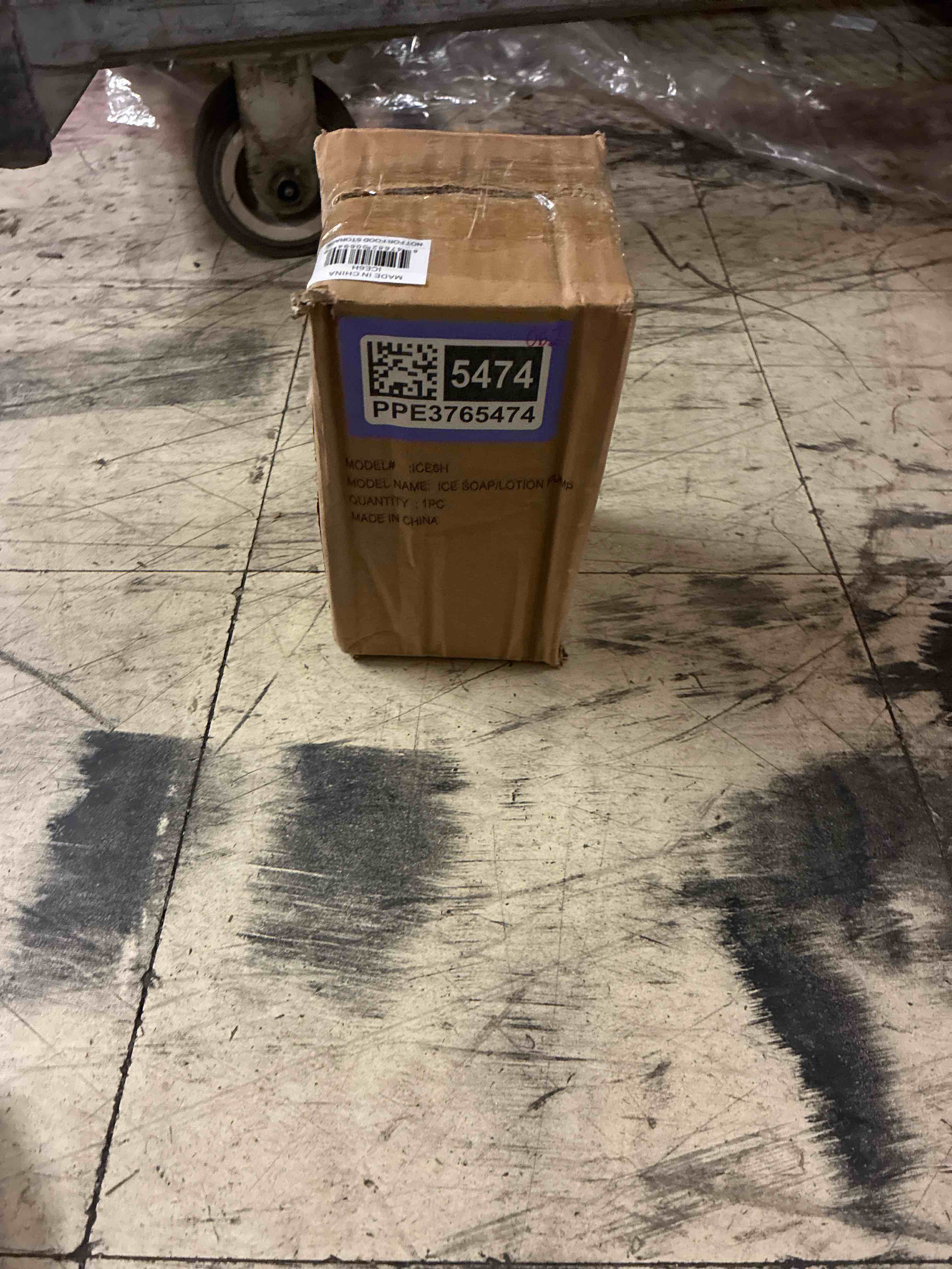 Condition photo showing New/Like New for ice soaplotion pump
