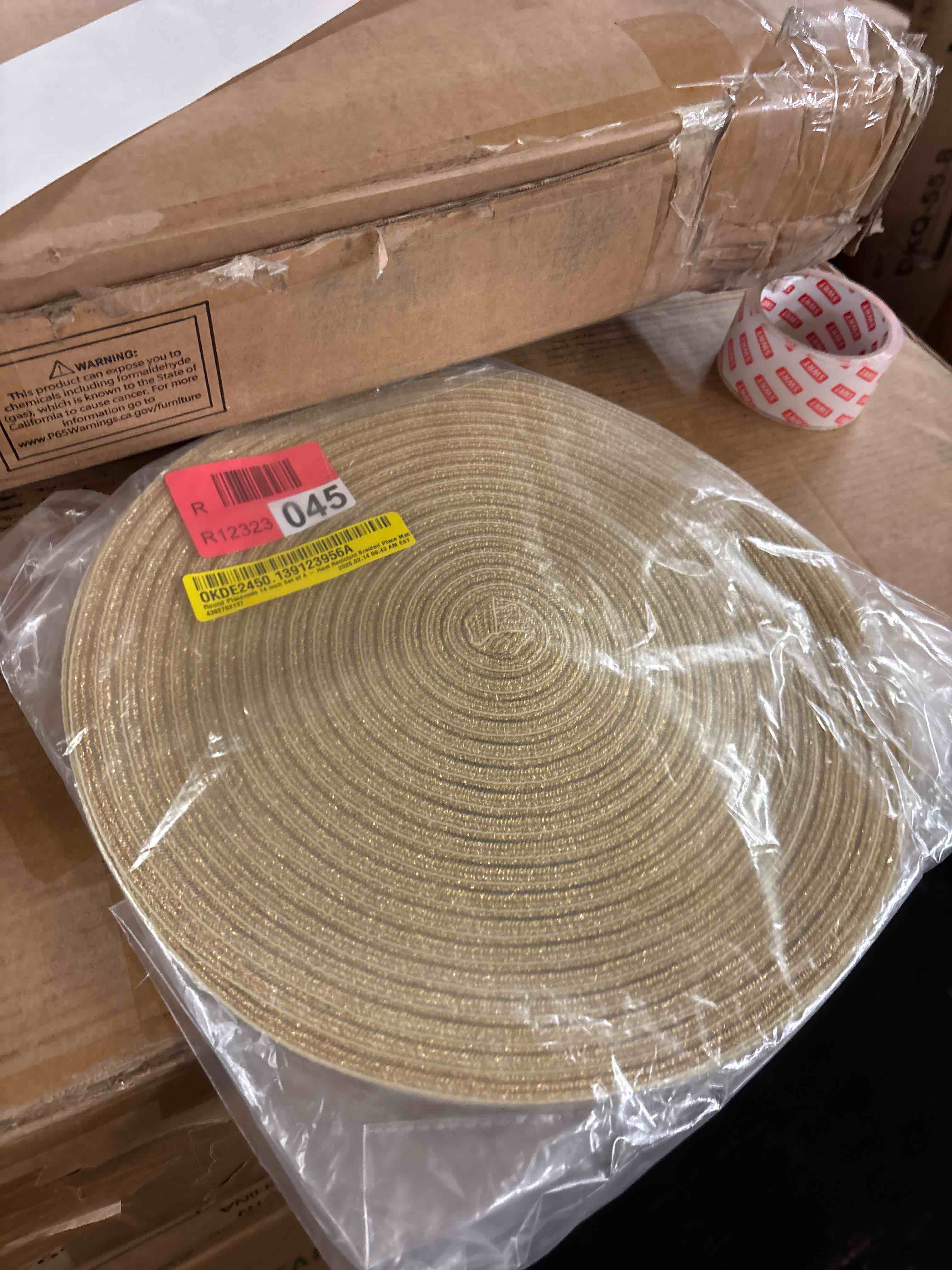 Condition photo showing New/Like New for glitter gold round braided placemats set of 4 bling circle place mats washable table mats for christmas holiday wedding party dining table decor (4, gold)