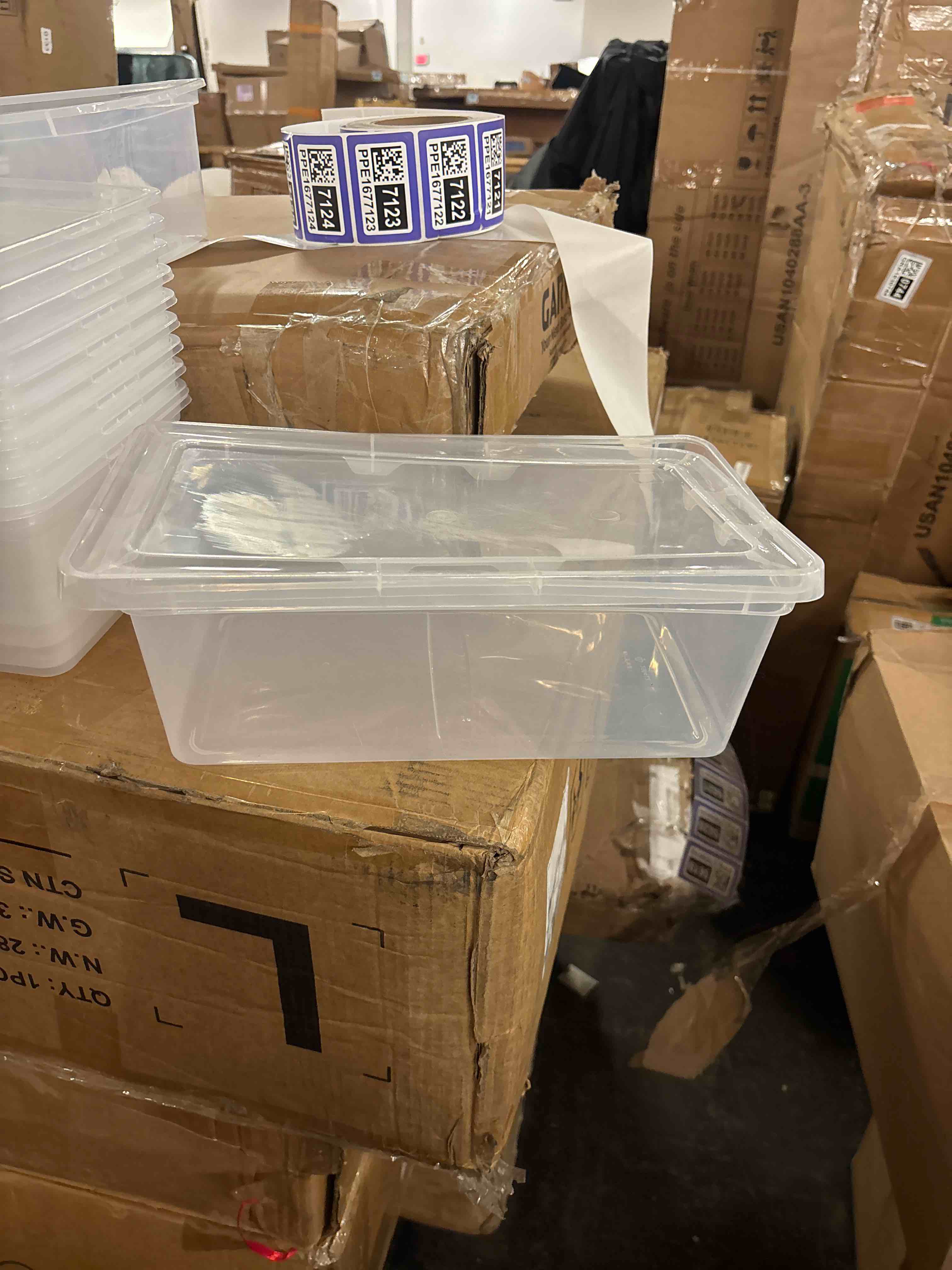 Condition photo showing New/Like New for simplify transparent storage boxes - set of 10