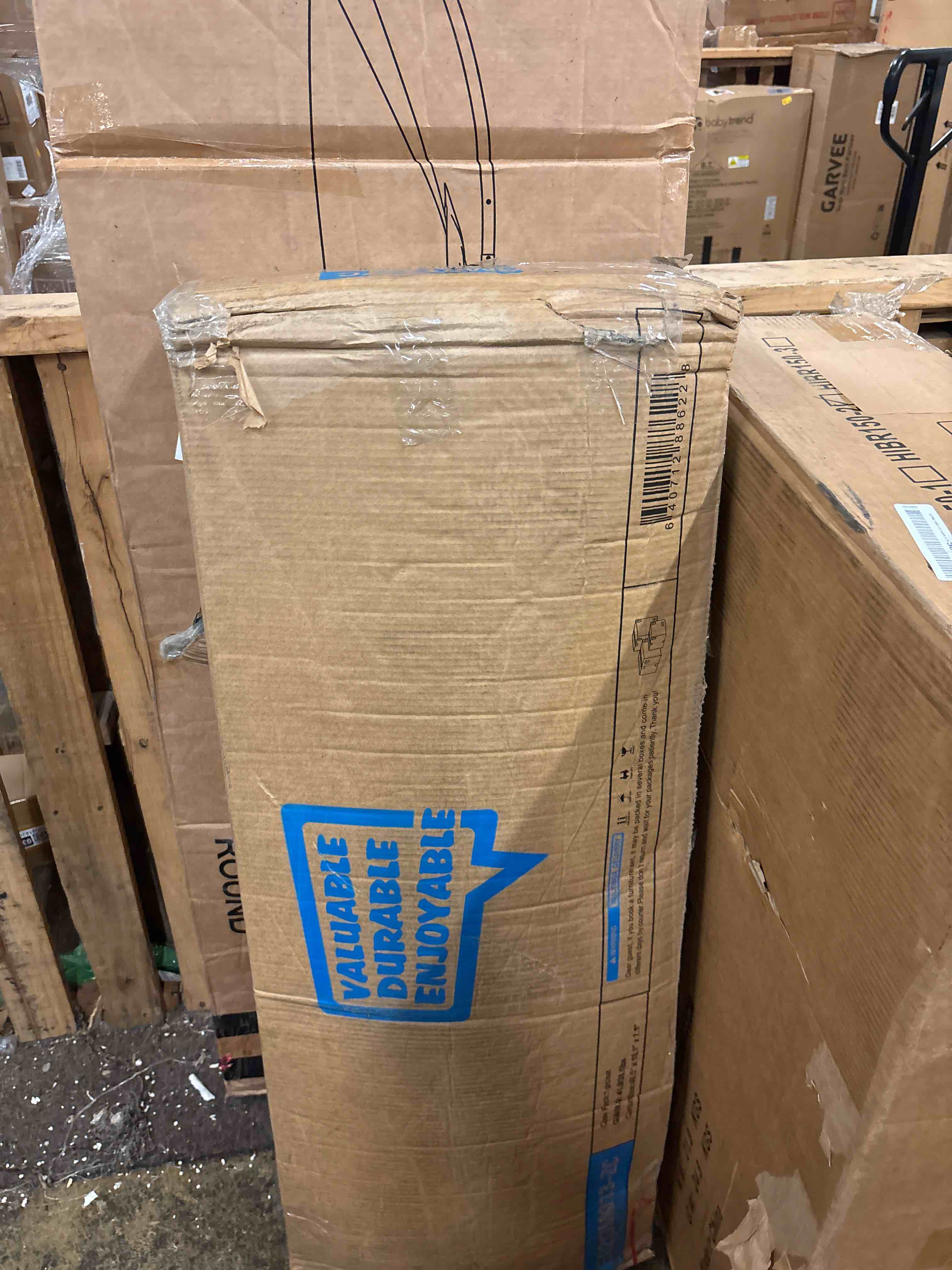 Condition photo showing New/Like New for 15 ft patio market umbrella without base