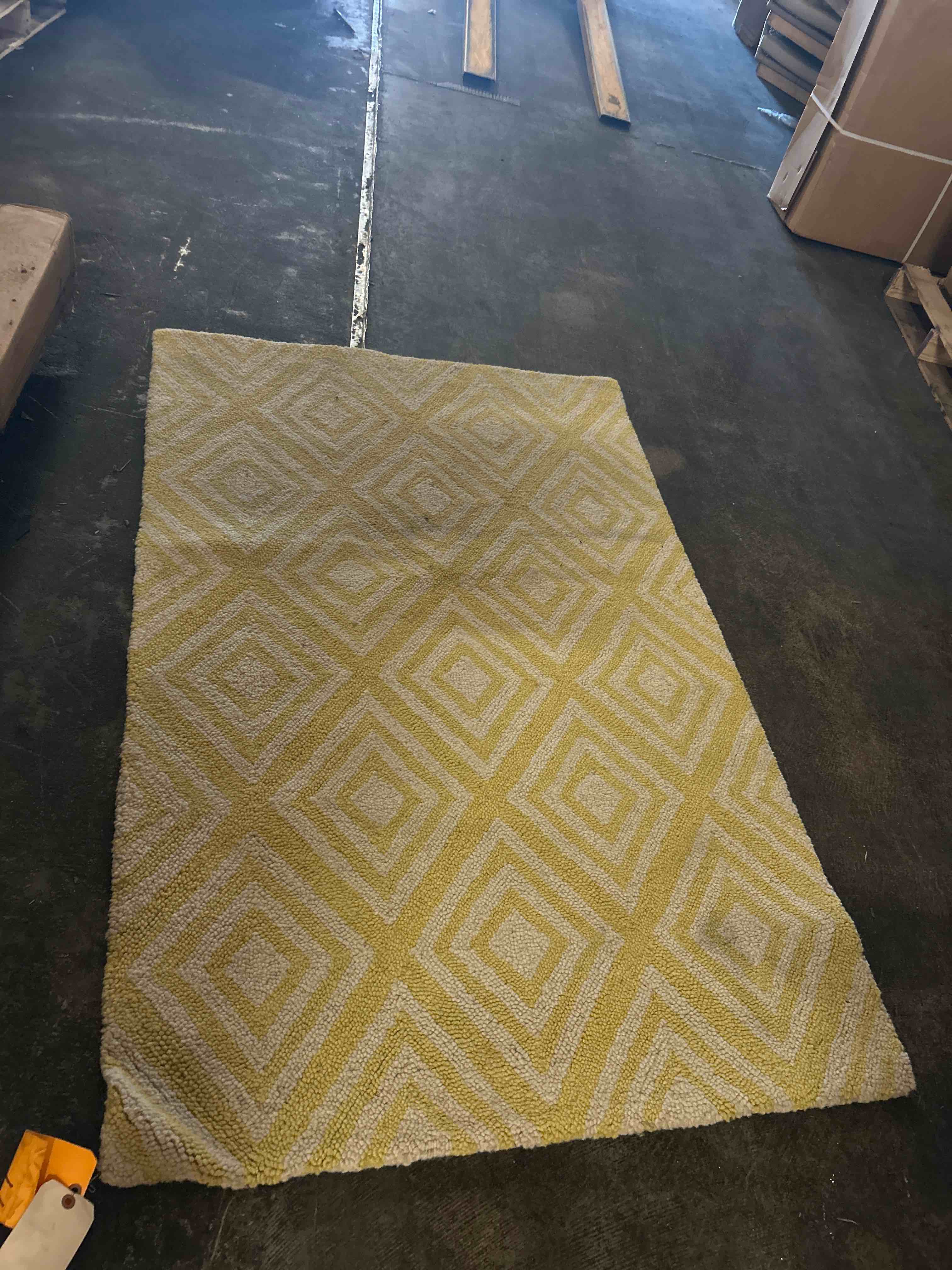 https://s3.amazonaws.com/lotting-images-prod/phillipi/PPE3765794_1789420296032.jpeg