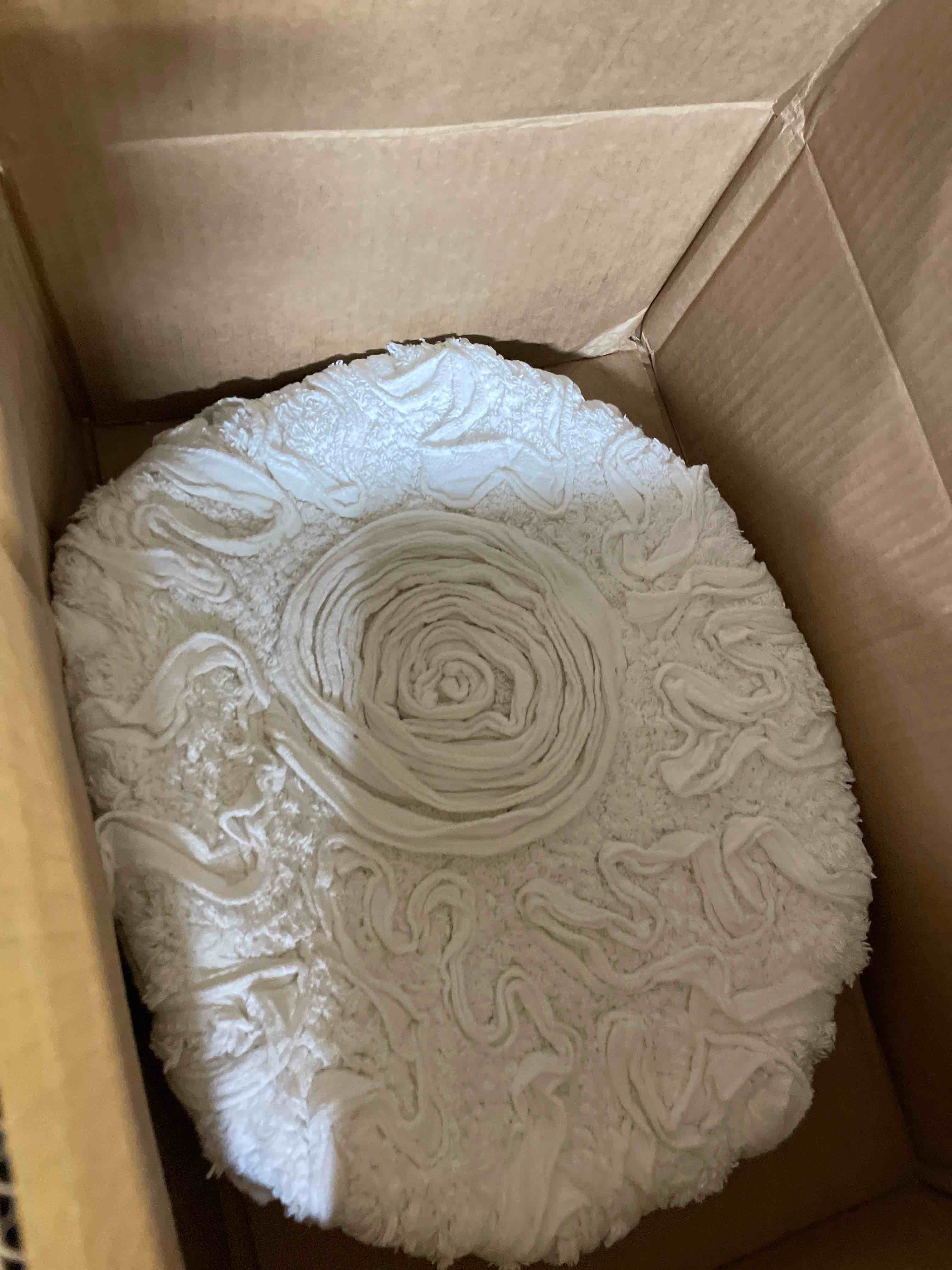 Condition photo showing New/Like New for Home Weavers Inc Bellflower Lid Cover