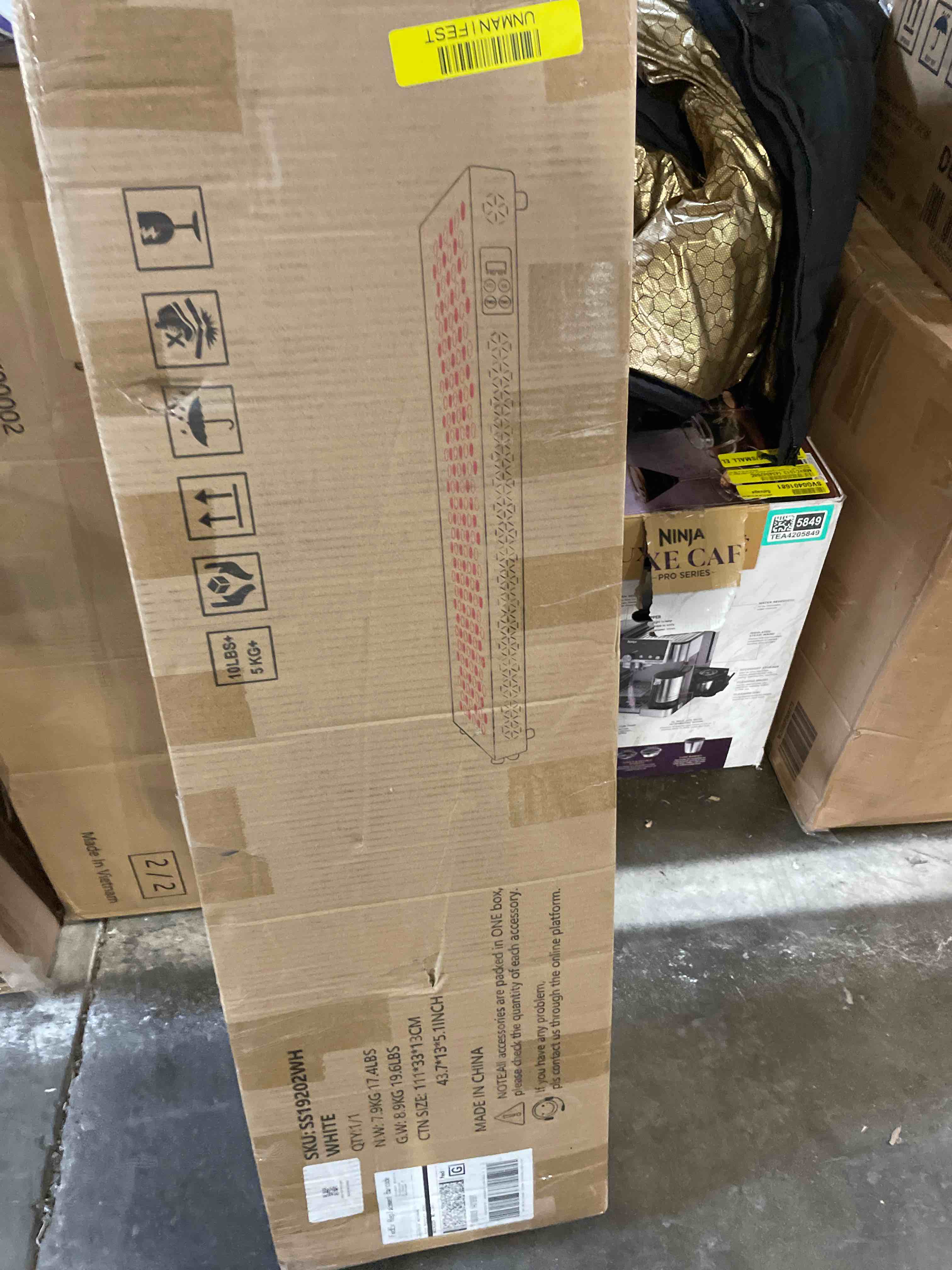 Condition photo showing Good Condition for Red Light Therapy, Full Body Red Near Infrared Light 660nm 850nm with 480 Dual Chip Clinical Grade LEDs & Timer, High Power Panel for Anti-Aging, Pain Relief, 800W (Stand Sold Separately) 480 Leds