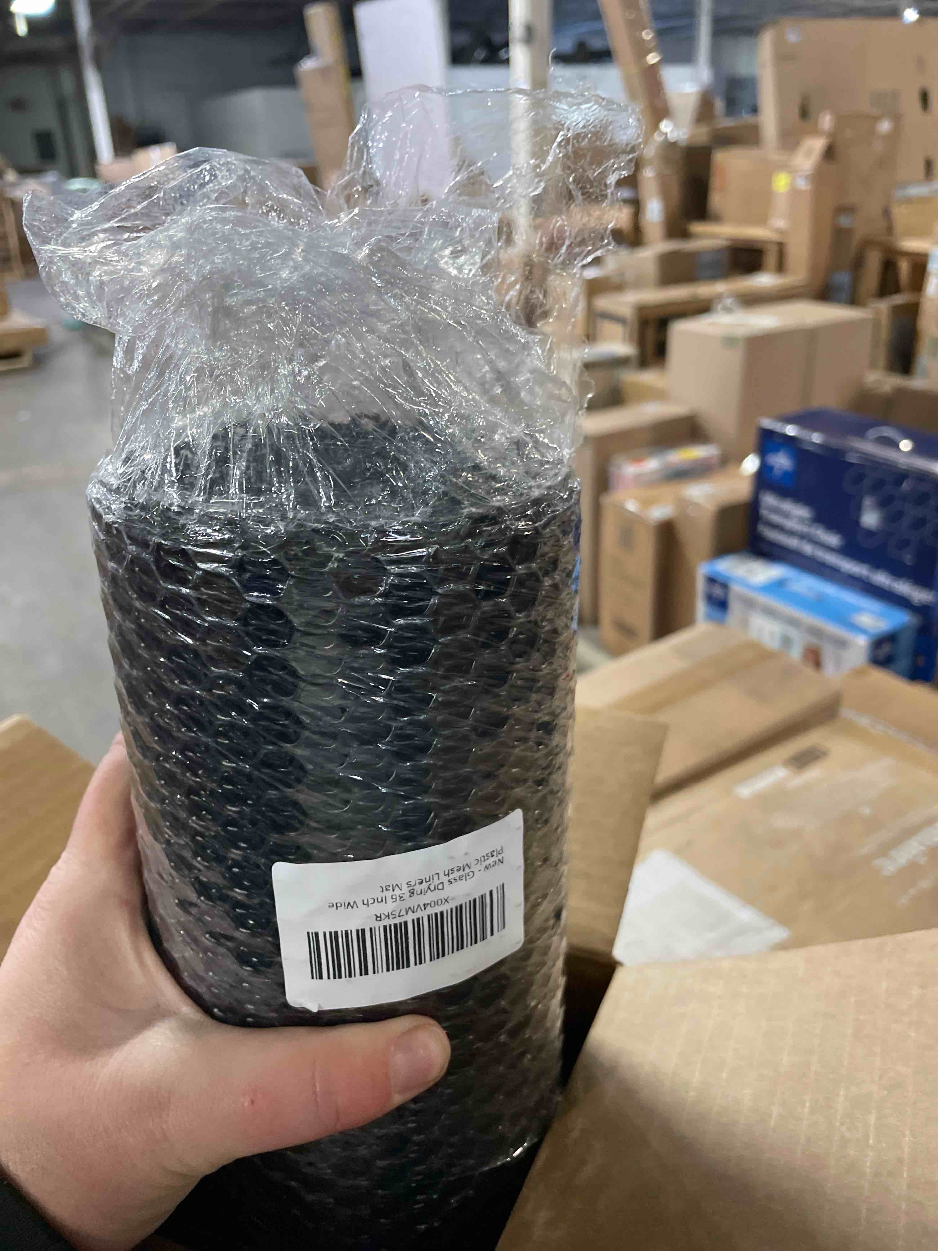 Condition photo showing New/Like New for Bar Shelf Liner for Countertop, Glass Drying 36 Inch Wide Plastic Mesh Liners Mat, Non Slip Bar Mats Cabinet Liner for Pub Shelves Cupboard, 91.5X500CM, Black