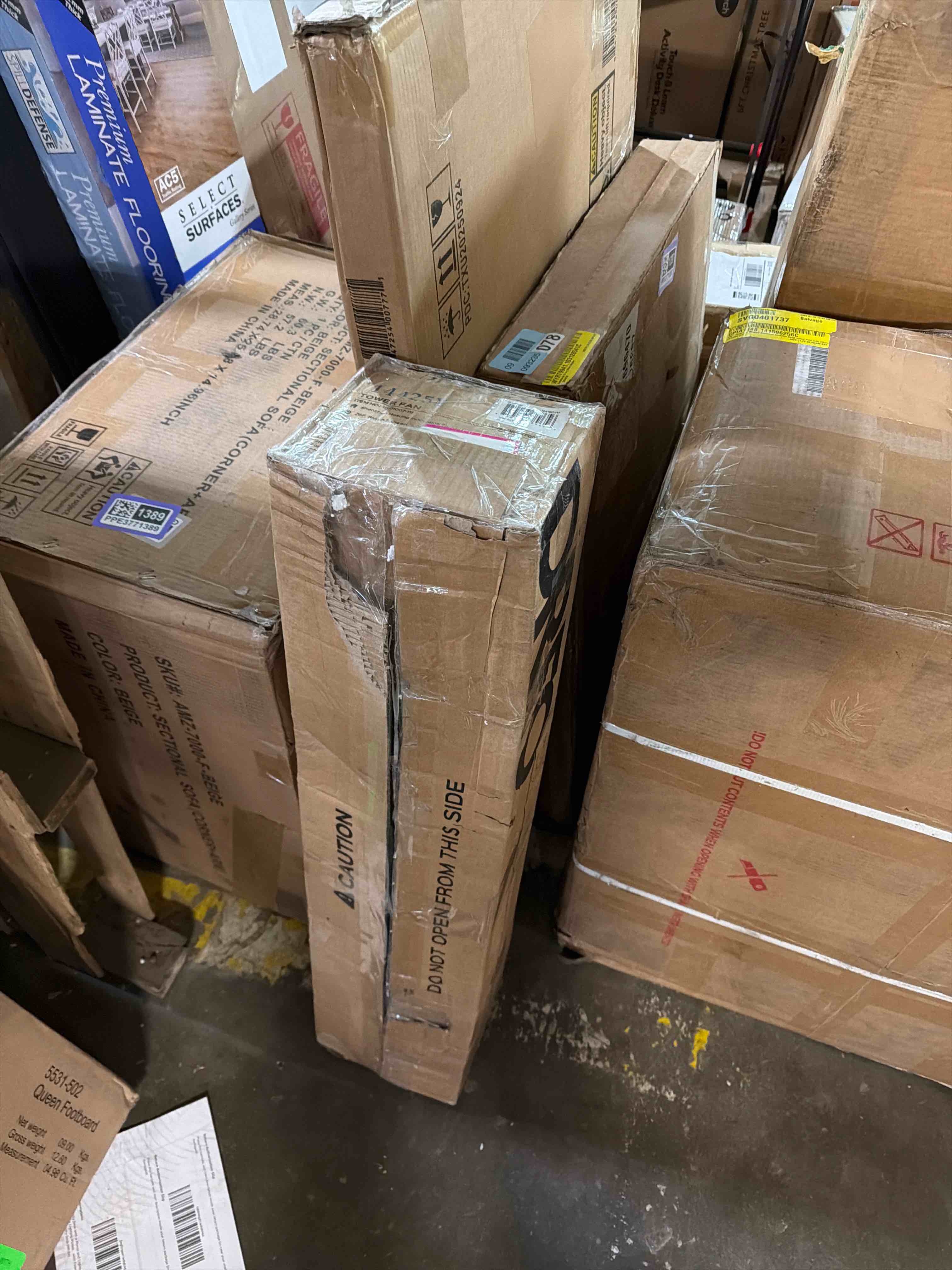 Condition photo showing Good Condition for Dreo Tower Fan for Bedroom, 25ft/s Velocity Quiet Floor Fan, 90° Oscillating Fans for Indoors with 4 Speeds, 4 Modes, 8H Timer, Standing Fans, Bladeless Fan, White, Nomad One (DR-HTF007)
