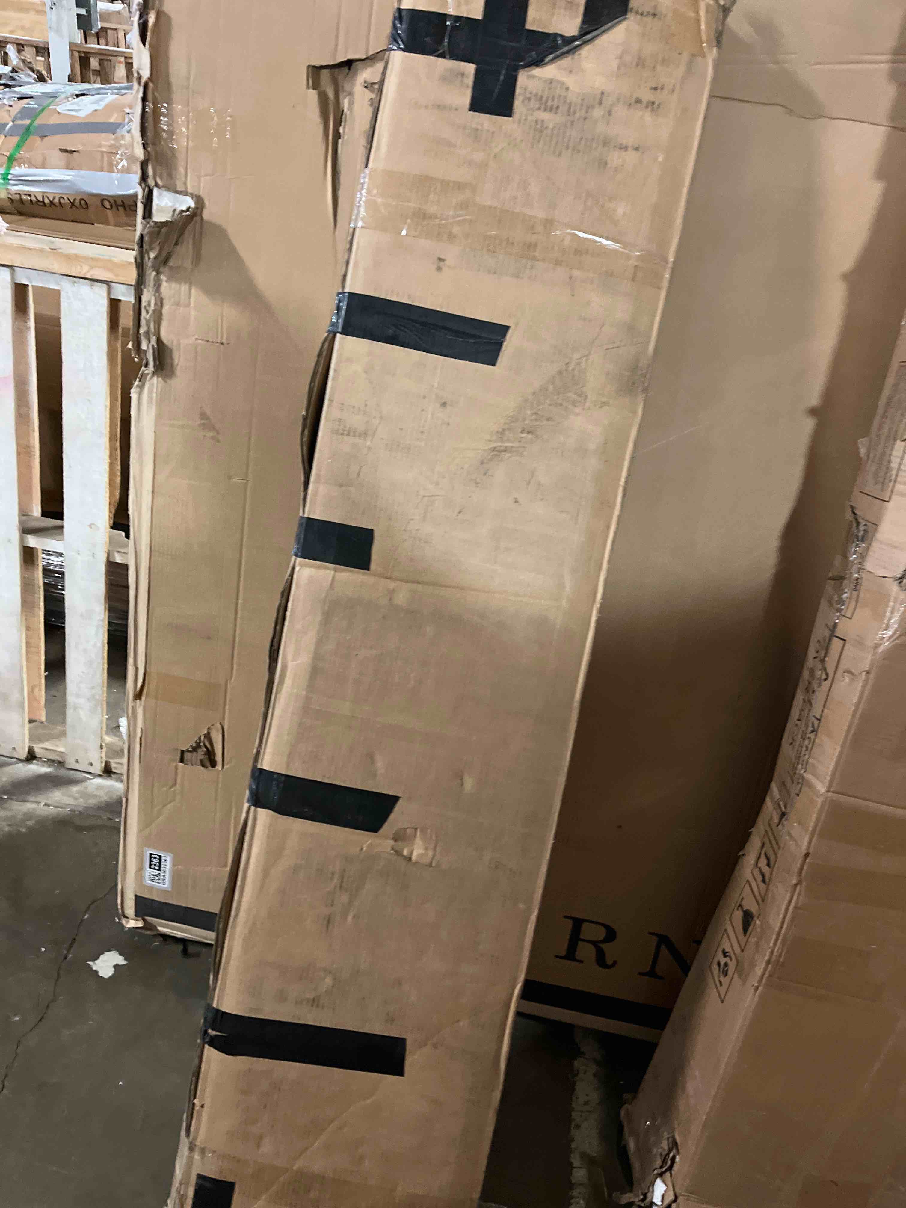 Condition photo showing New/Like New for Tevrat Panel Headboard