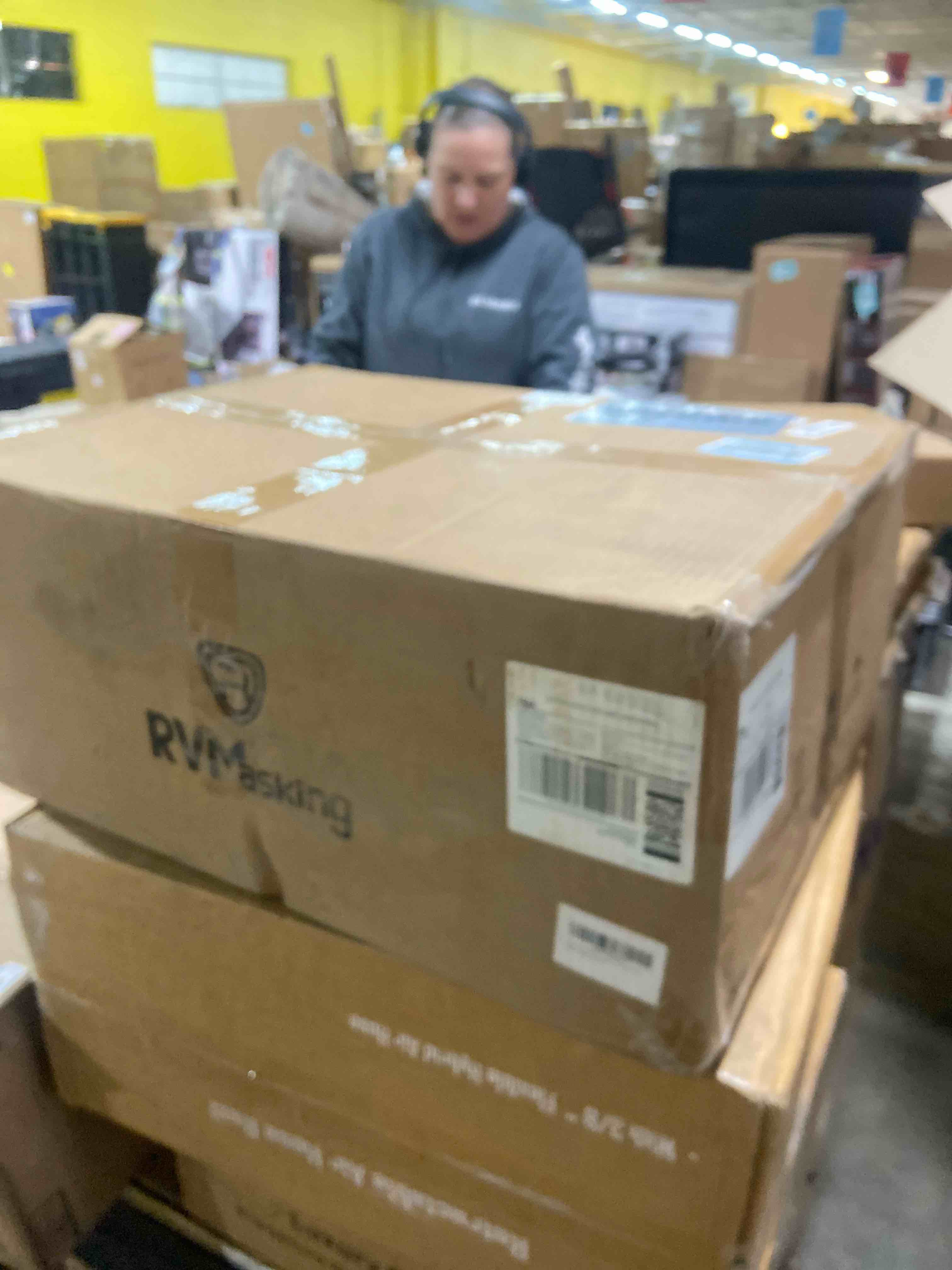 Condition photo showing New/Like New for RVMasking Travel Trailer RV Cover 22-24ft, 7 Layers Extra-Thick Camper Cover Waterproof Windproof for Toy Hauler with 4 Tire Covers & Tongue Jack Cover & Propane Tank Cover, Dark Gray