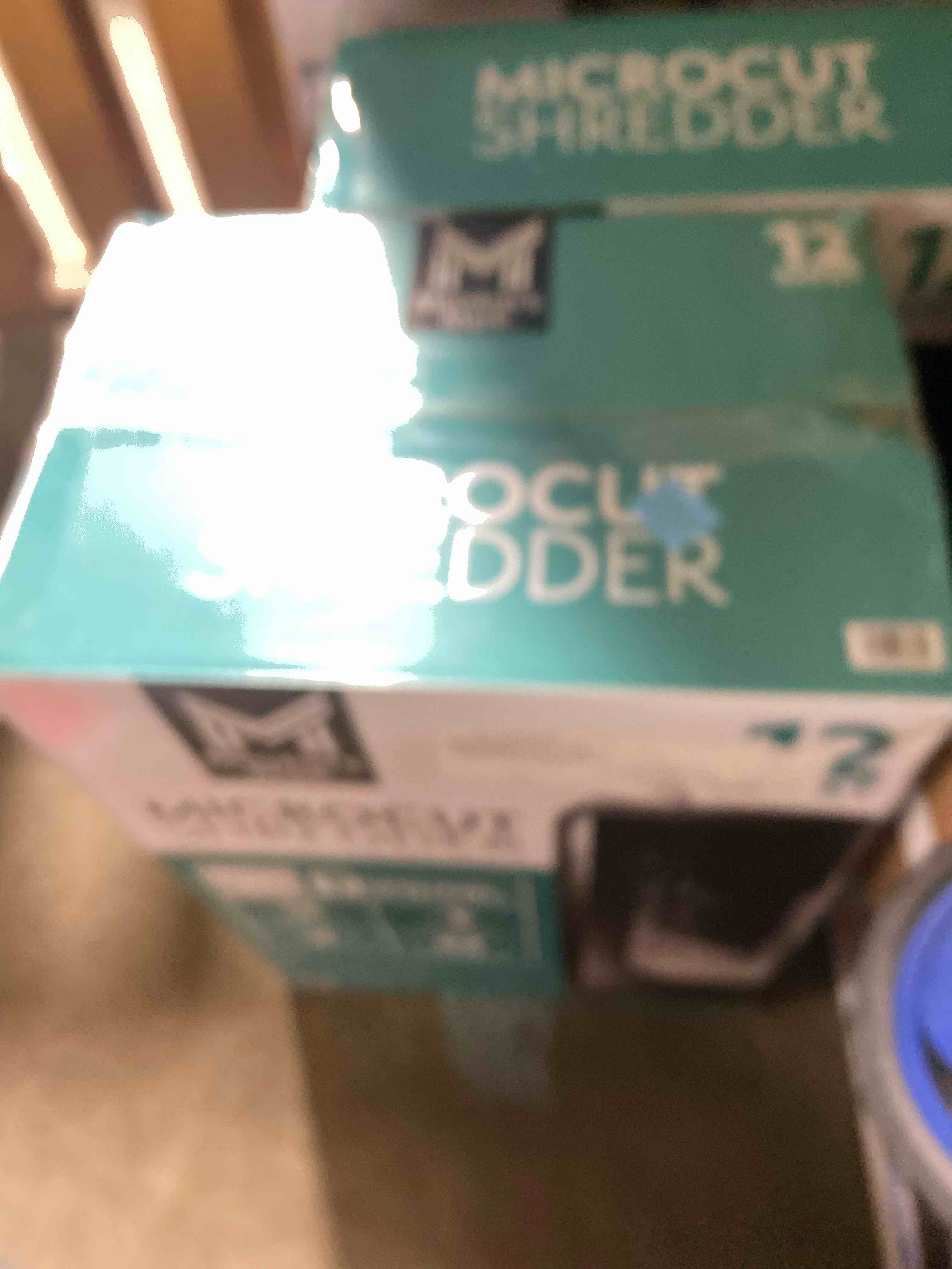 Condition photo showing Good Condition for Member’s Mark 12-Sheet Micro-Cut Shredder, 4.49 Gallon Bin