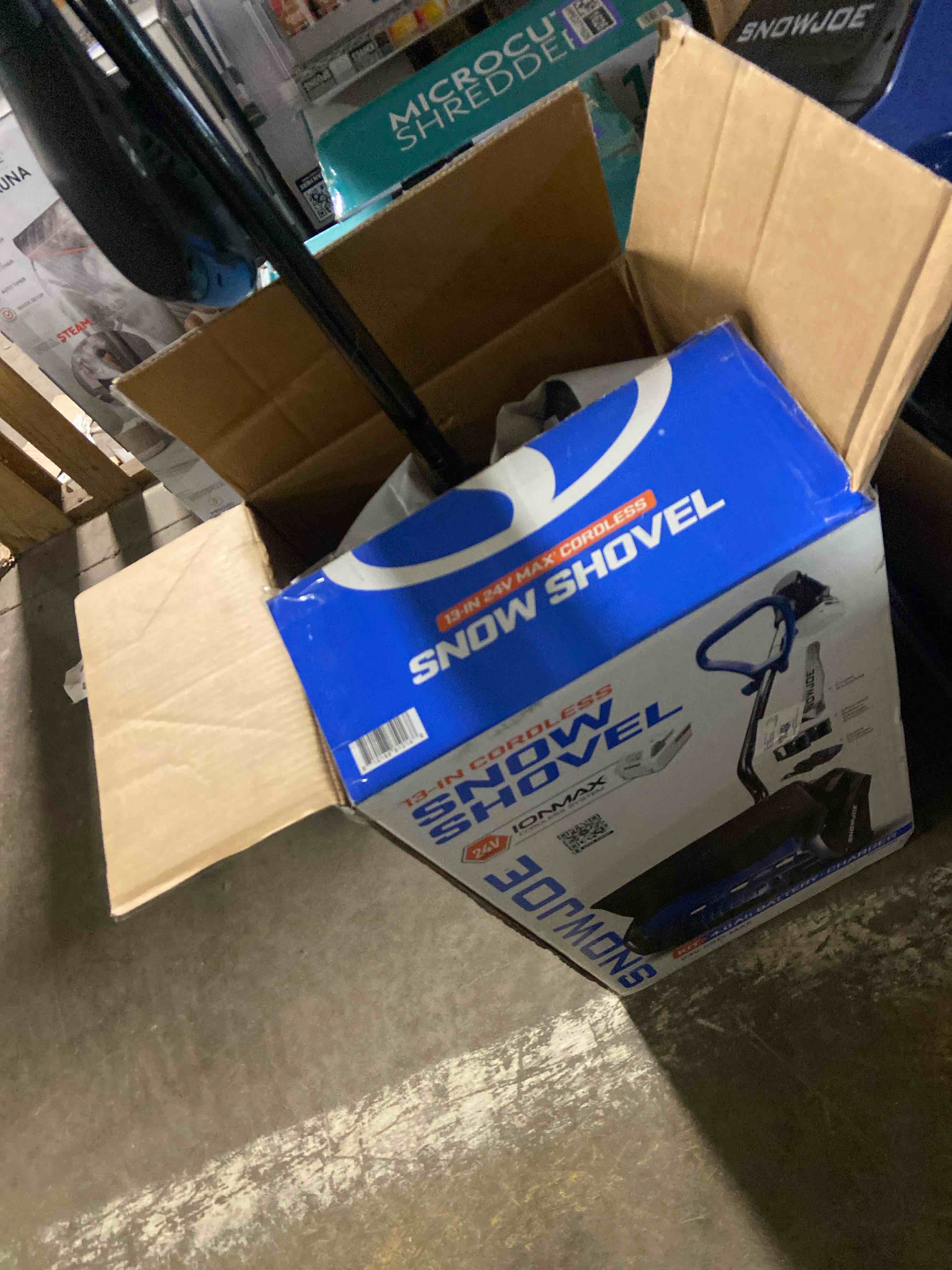 Condition photo showing Good Condition for Snow Joe 24V 13 Inch Wide Cordless Snow Shovel with Cover + 4.0Ah Battery / Charger