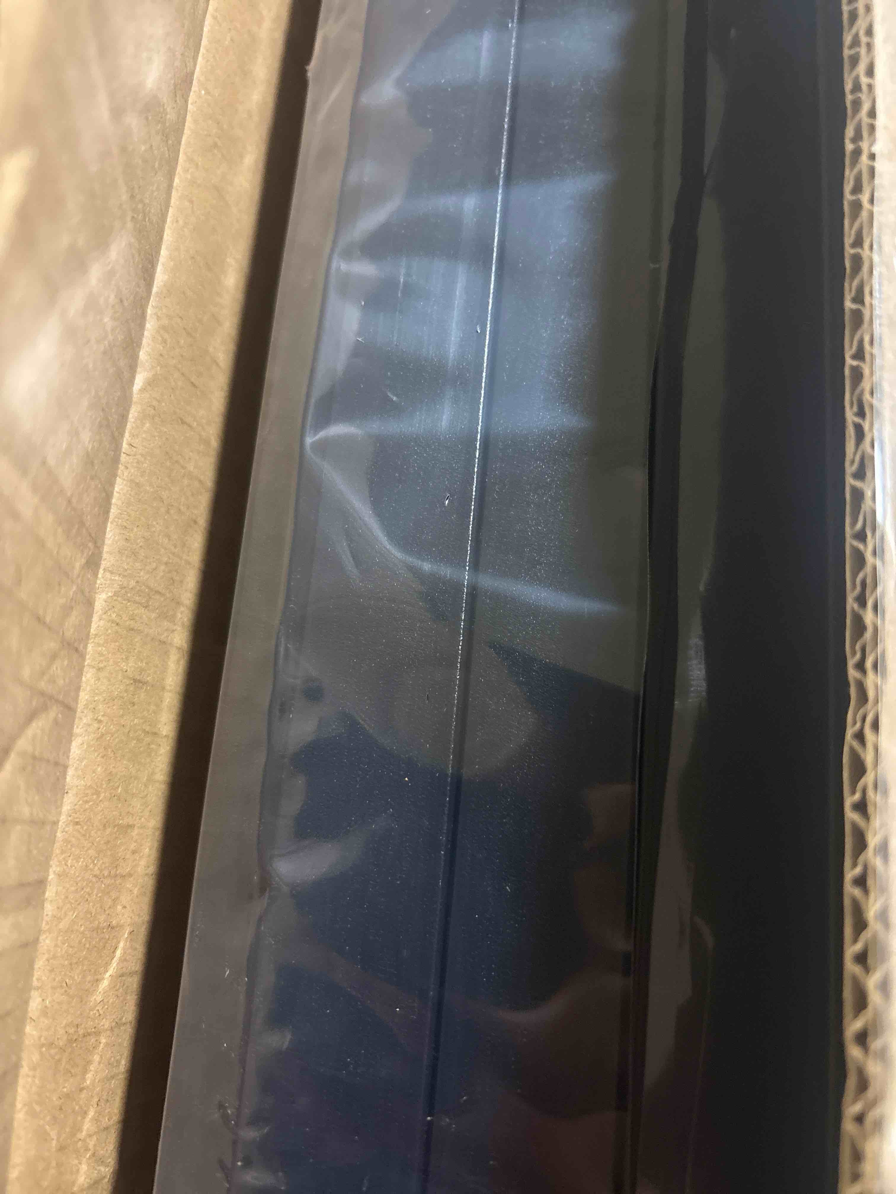 Condition photo showing New/Like New for HZIU 25 Pack Rectangle Staircase Balusters, 36" Black Metal Deck Spindle and Stairs Railing, Hollow Rectangle Deck Balusters for Porch Railing 36 Inch 25