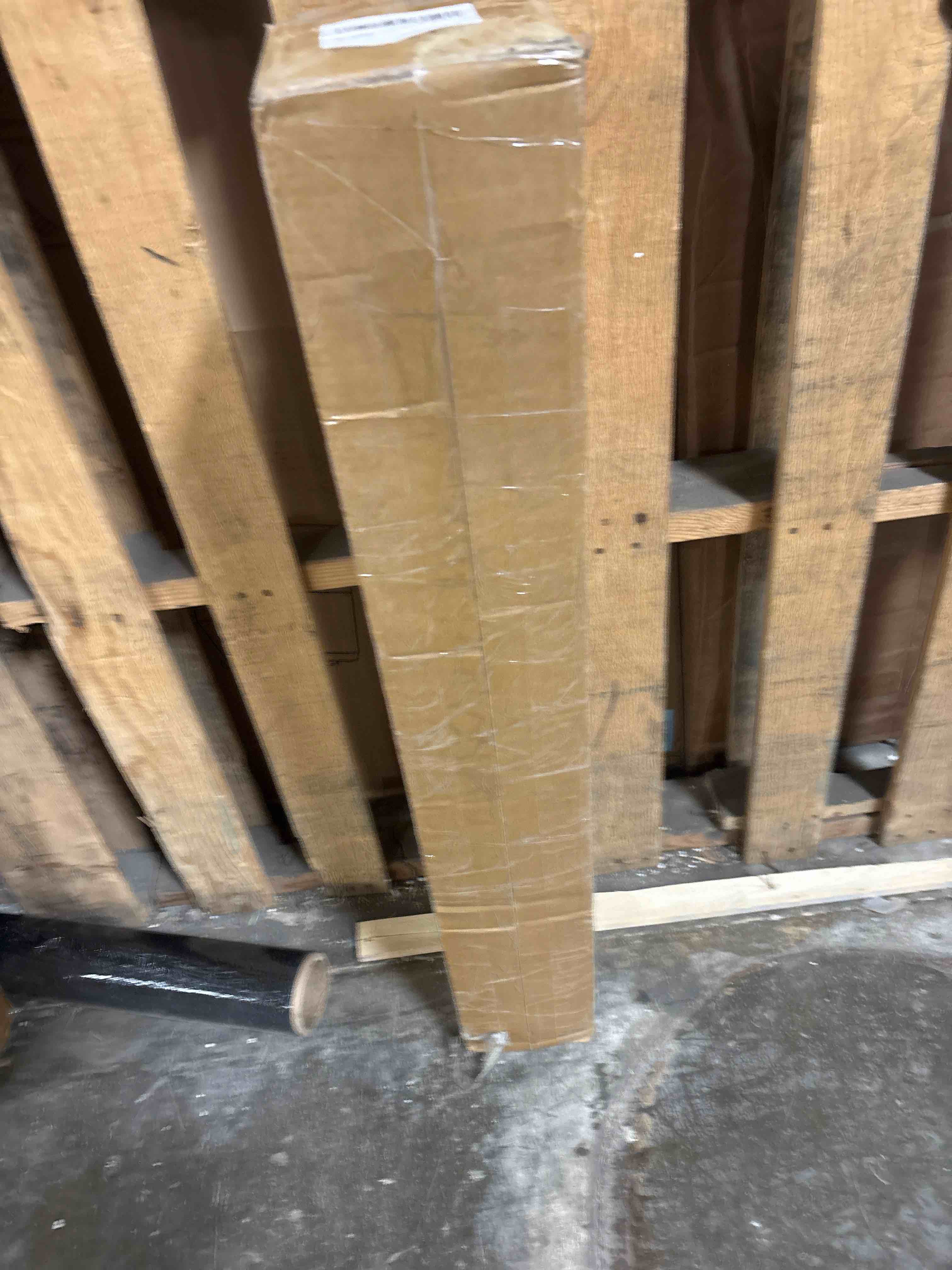 Condition photo showing New/Like New for Hand Rails for Outdoor Steps,2 Step Stair Handrail & Indoor Stair Railing Kit?Metty Metal Railings for Outdoor Steps and Hand Rails for Seniors for Porch Railing Black-Straight 2 Step