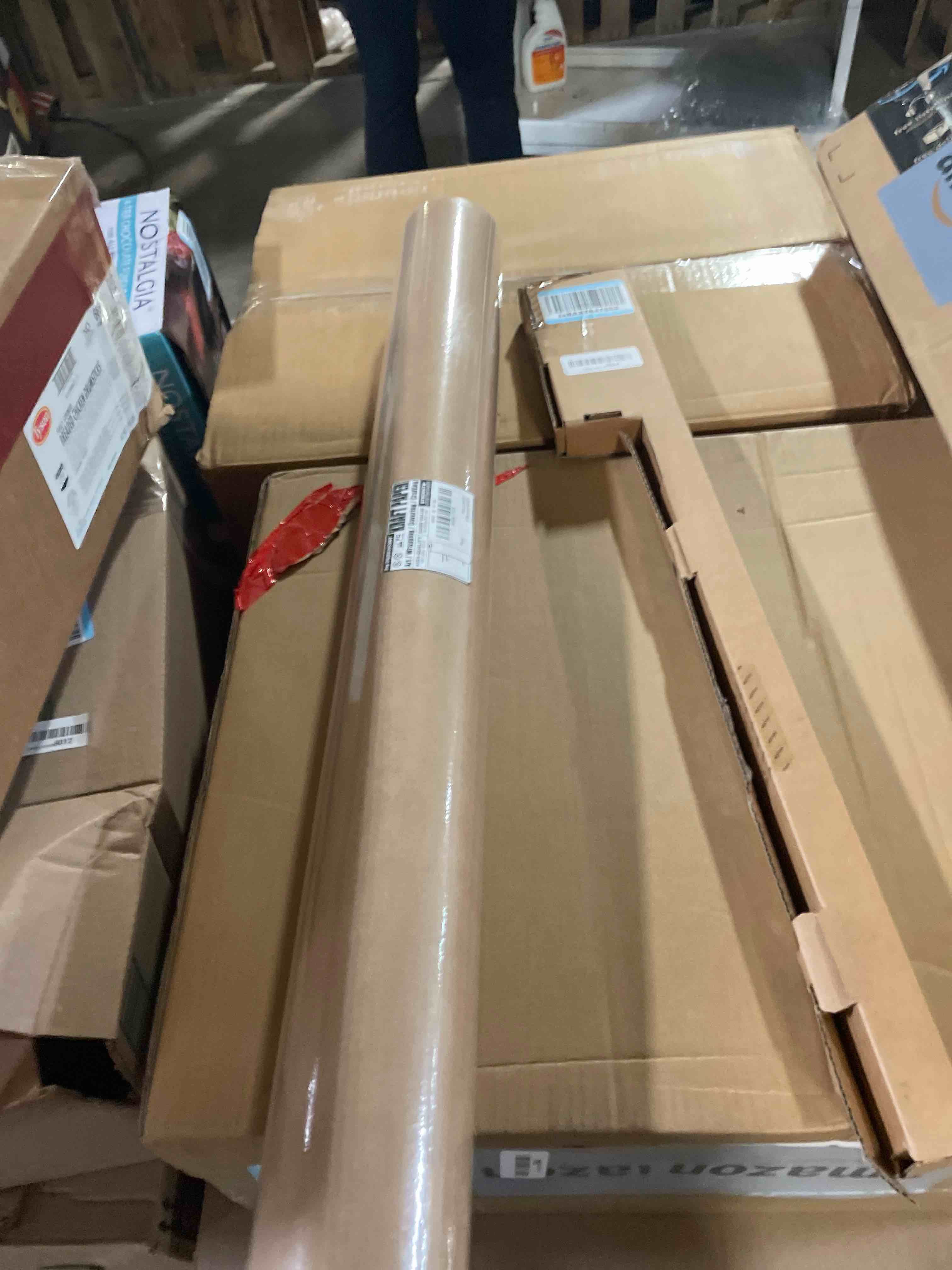 Condition photo showing New/Like New for PerkHomy 36" x 2,400" (200') Brown Kraft Paper Roll for Craft Bulletin Board Paper Art Table Covering Crafting Gift Wrapping Bouquet Packing Parcel 70GSM 50LB (Brown, 36" x 200') Brown 36" Width x 200' Length