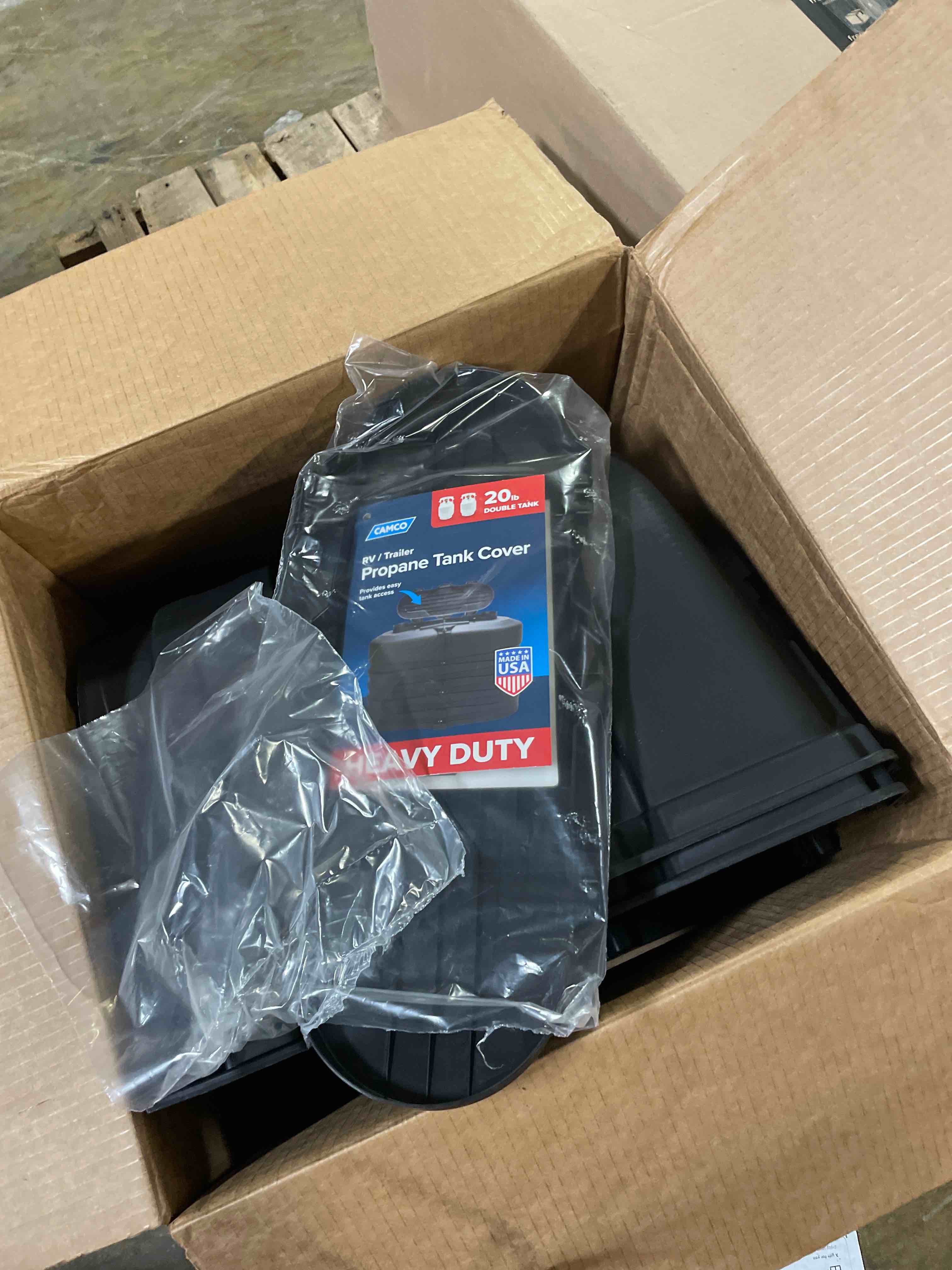 Condition photo showing New/Like New for Propane Tank Cover, Double 20lb, Black