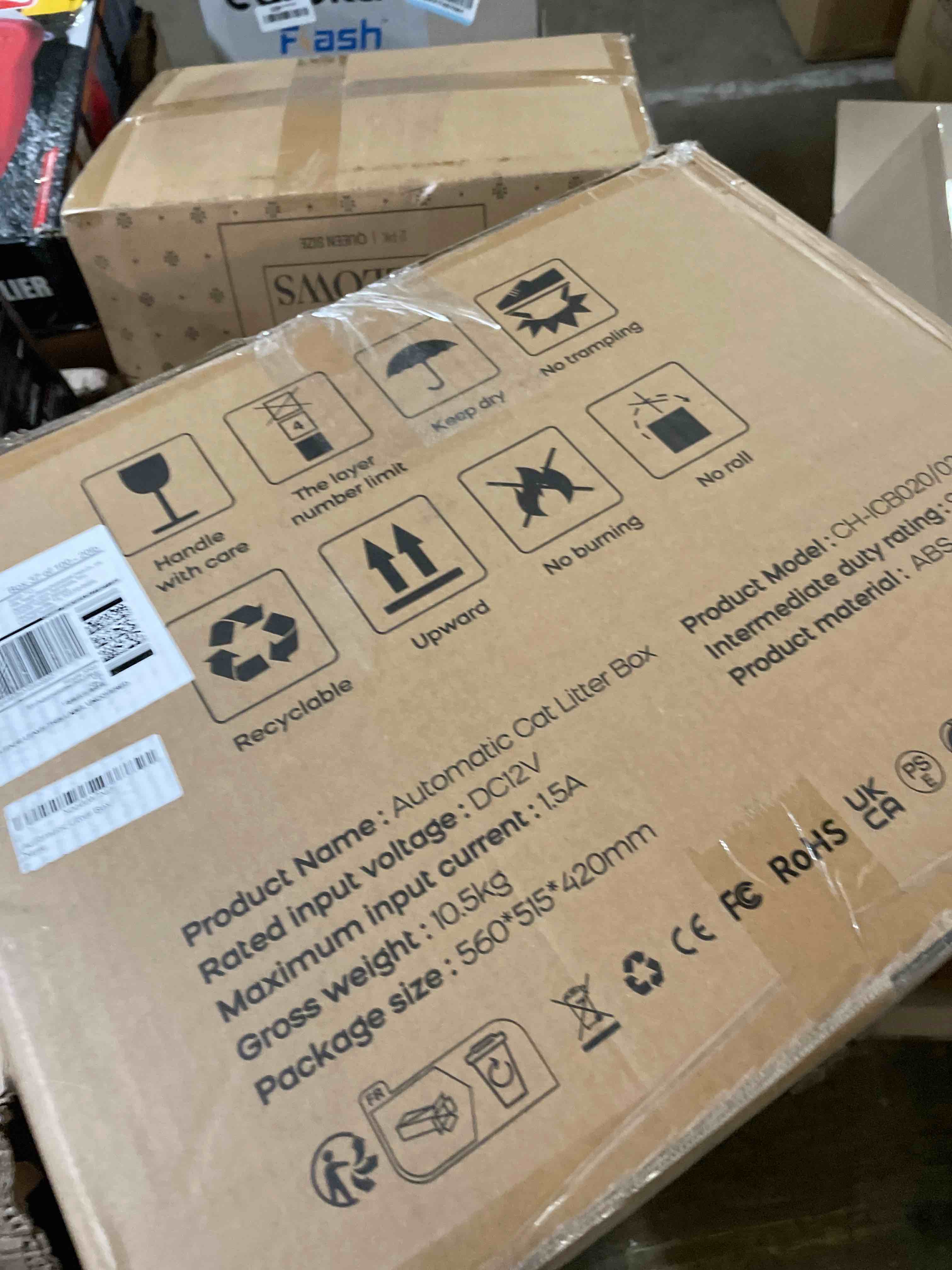 Condition photo showing New/Like New for Automatic Cat Litter Box, Electric Large Open-Top Self Cleaning Litter Box for Multiple Cats, Smart APP Control, Multiple Safety Sensors, 1 Rolls Bags & 1 Mat, Arenero para Gatos Autolimpiable Black