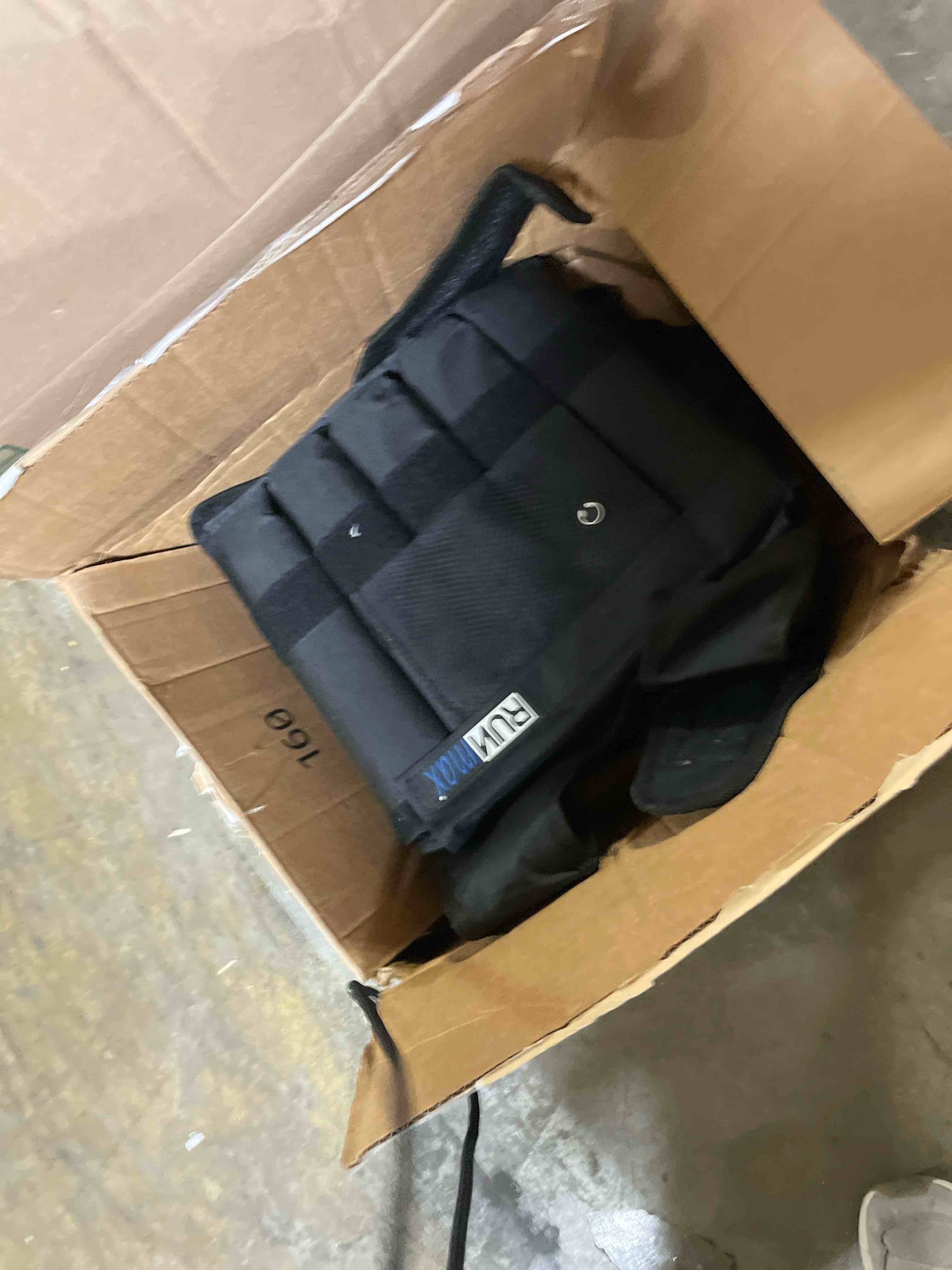 Condition photo showing Good Condition for RUNmax 20LBS - 150LBS Adjustable Weighted Vest Wtih Shoulder Pads Option for Men and Women 60 lbs WITH SHOULDER PADS Black