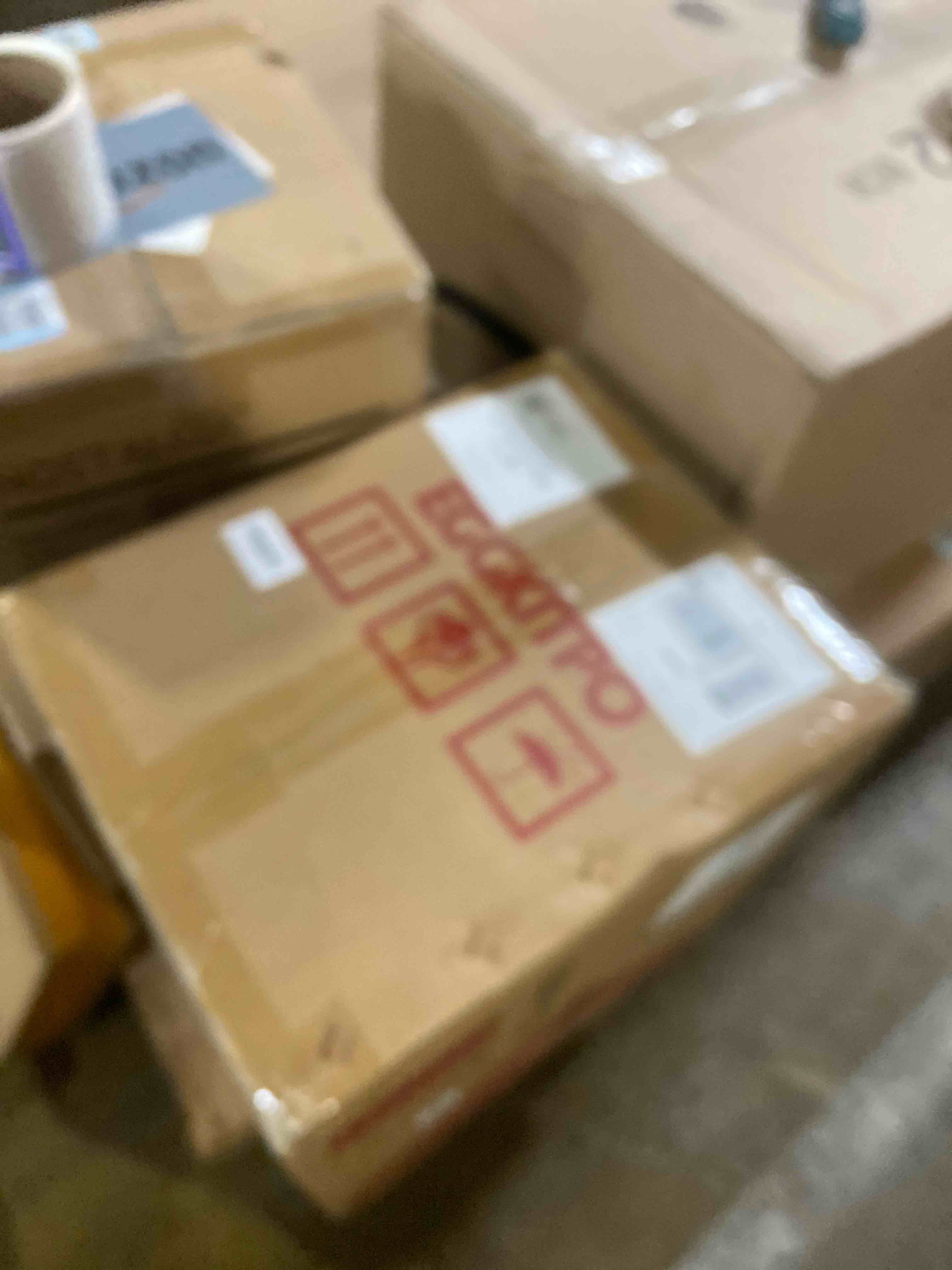 Condition photo showing Good Condition for EGGKITPO Deep Fryer with Basket Commercial 12L Electric Countertop Fryer Stainless Steel Deep Fryers for Restaurant Home Use with Extra Large Frying Basket and Lid, 120V, 1800W